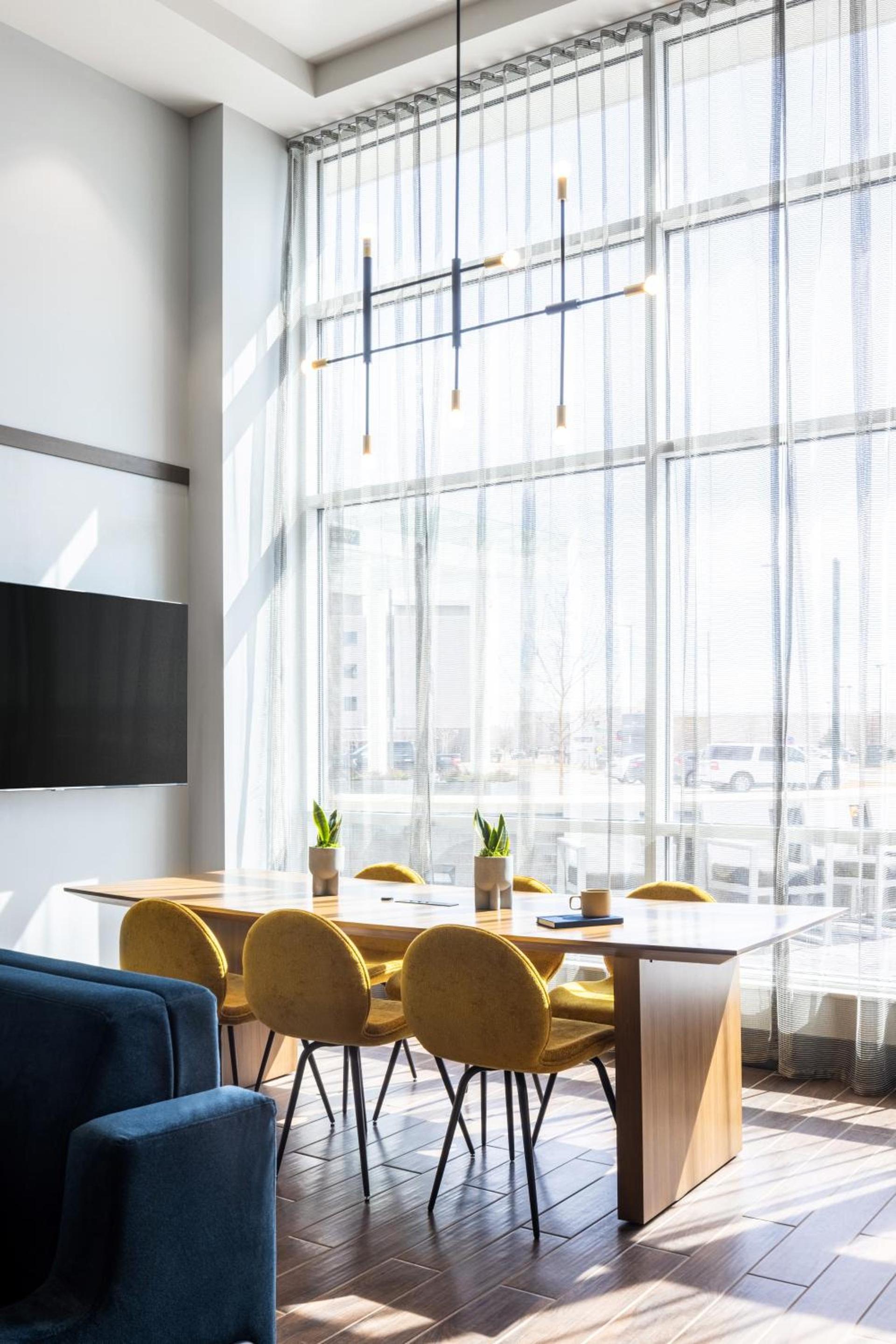 Crowne Plaza - Kearney by IHG photo 21