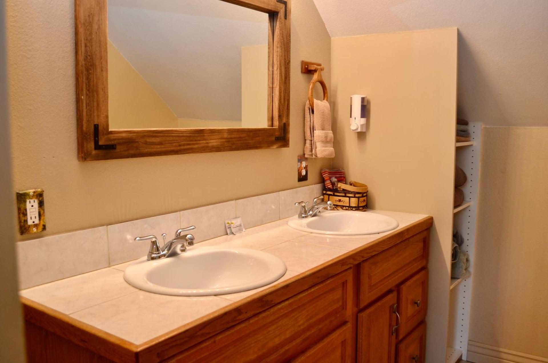 The Ouray Main Street Inn photo 94