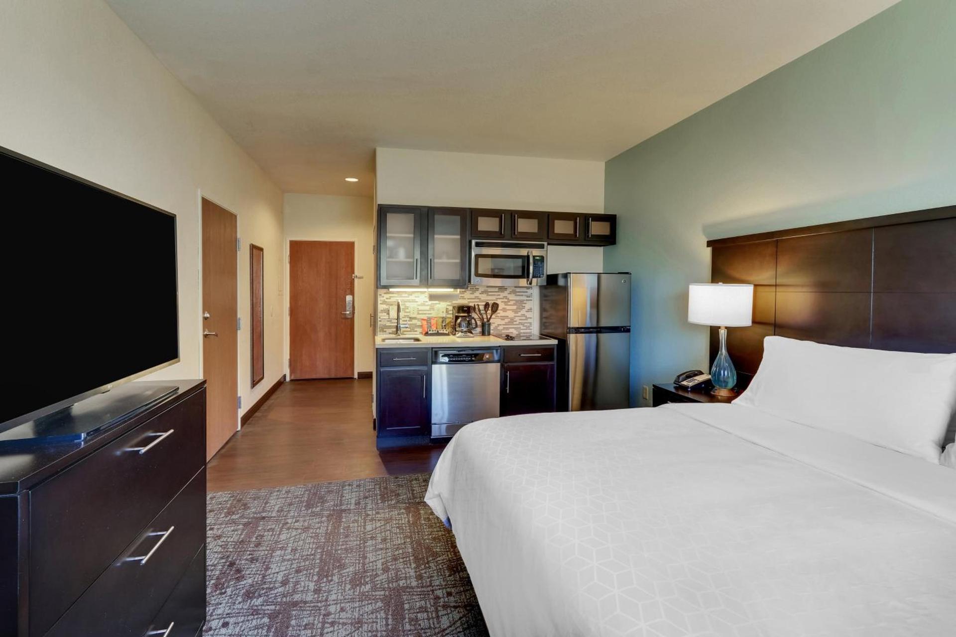 Staybridge Suites San Angelo by IHG photo 25