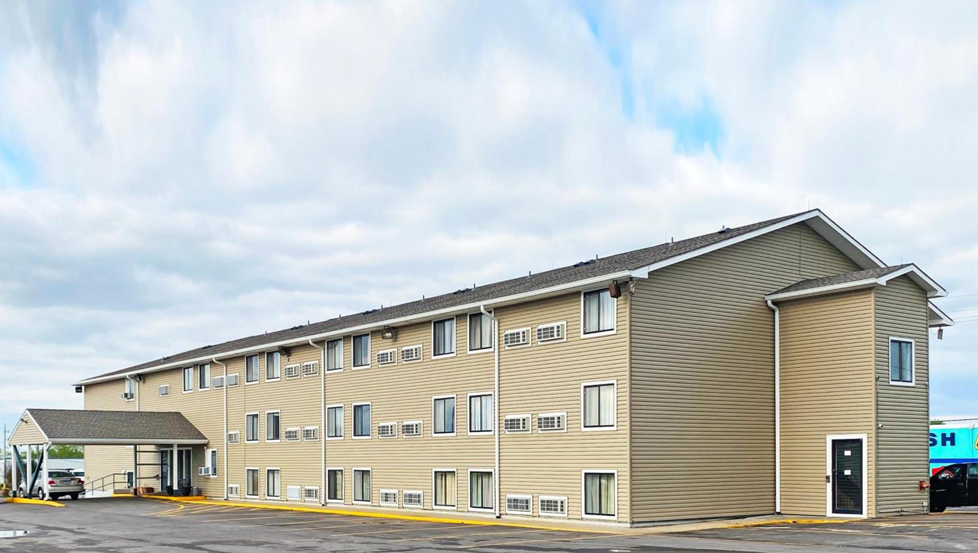 Oak Grove Inn photo 12