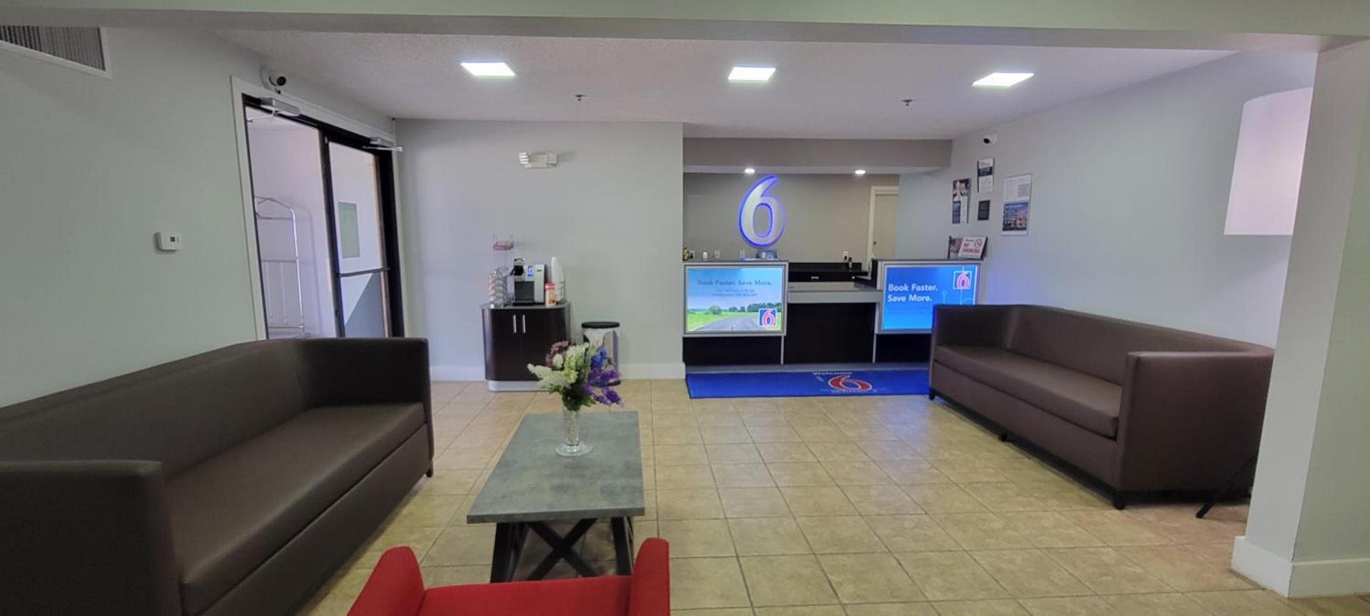 Motel 6-Kewanee, IL photo 13