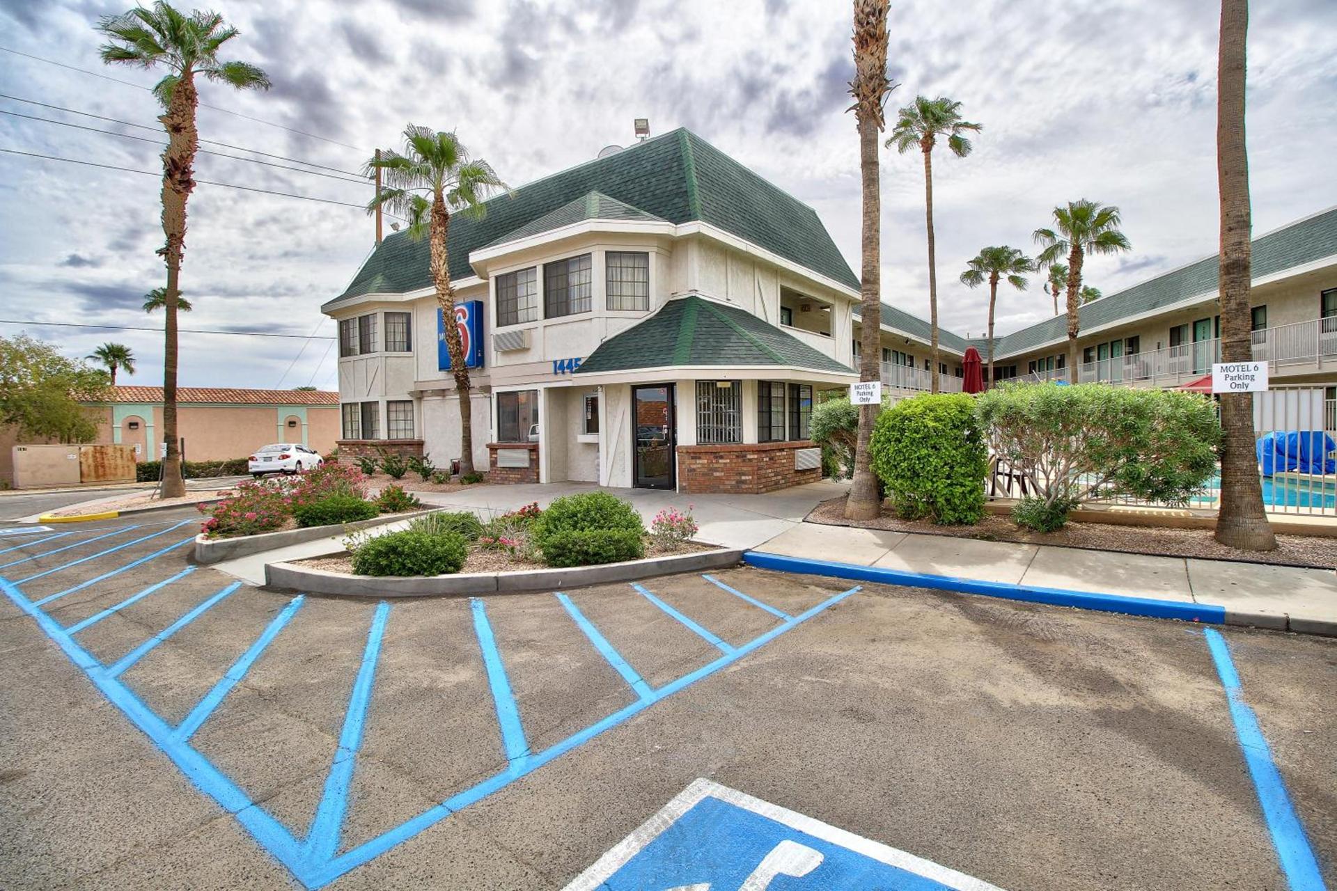 Motel 6-Yuma, AZ - East photo 8