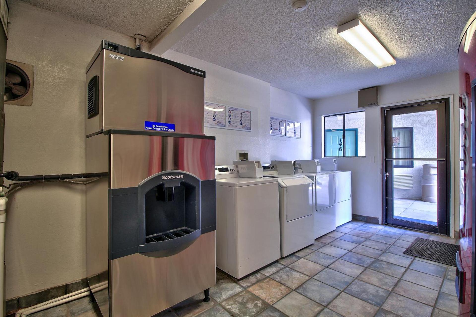 Motel 6-Yuma, AZ - East photo 11