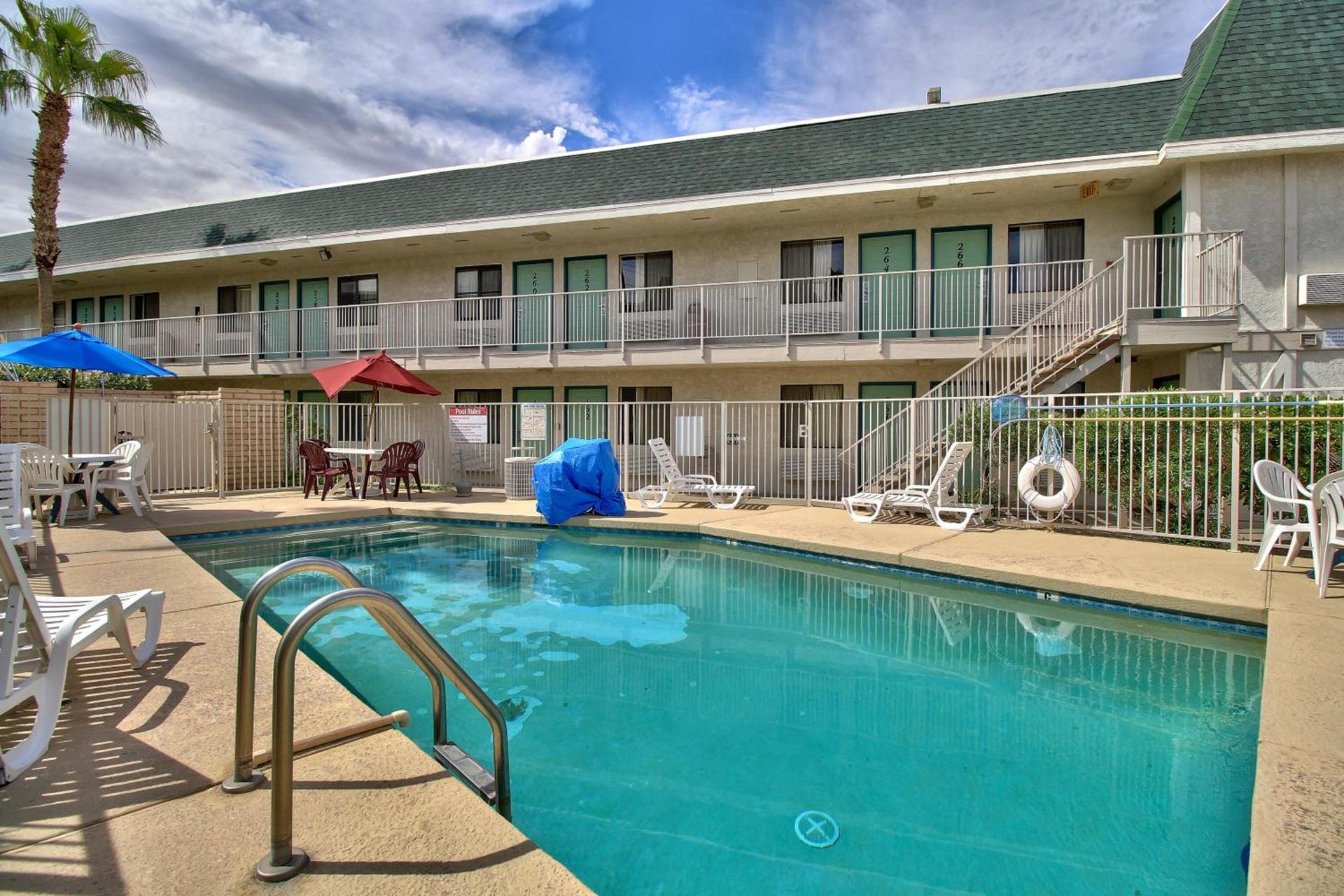 Motel 6-Yuma, AZ - East photo 14