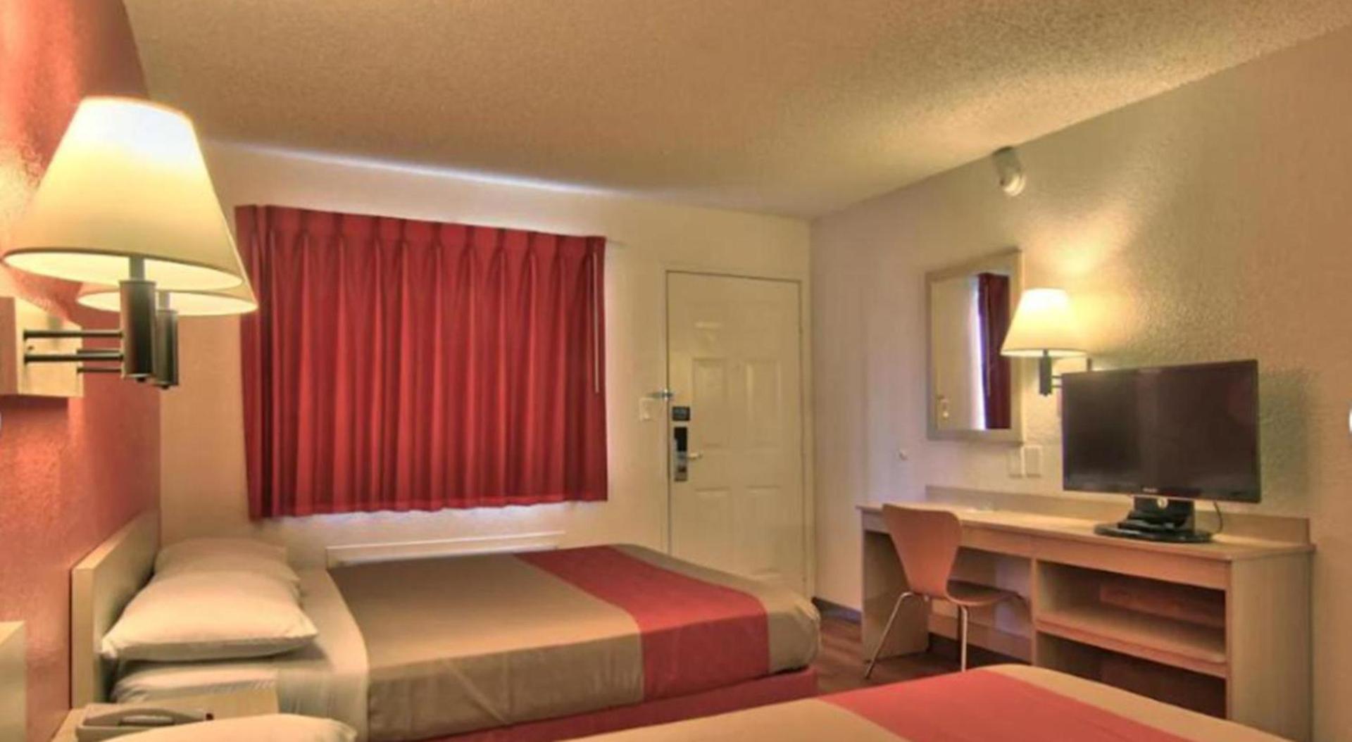 Motel 6-Sacramento, CA - Old Sacramento North photo 42