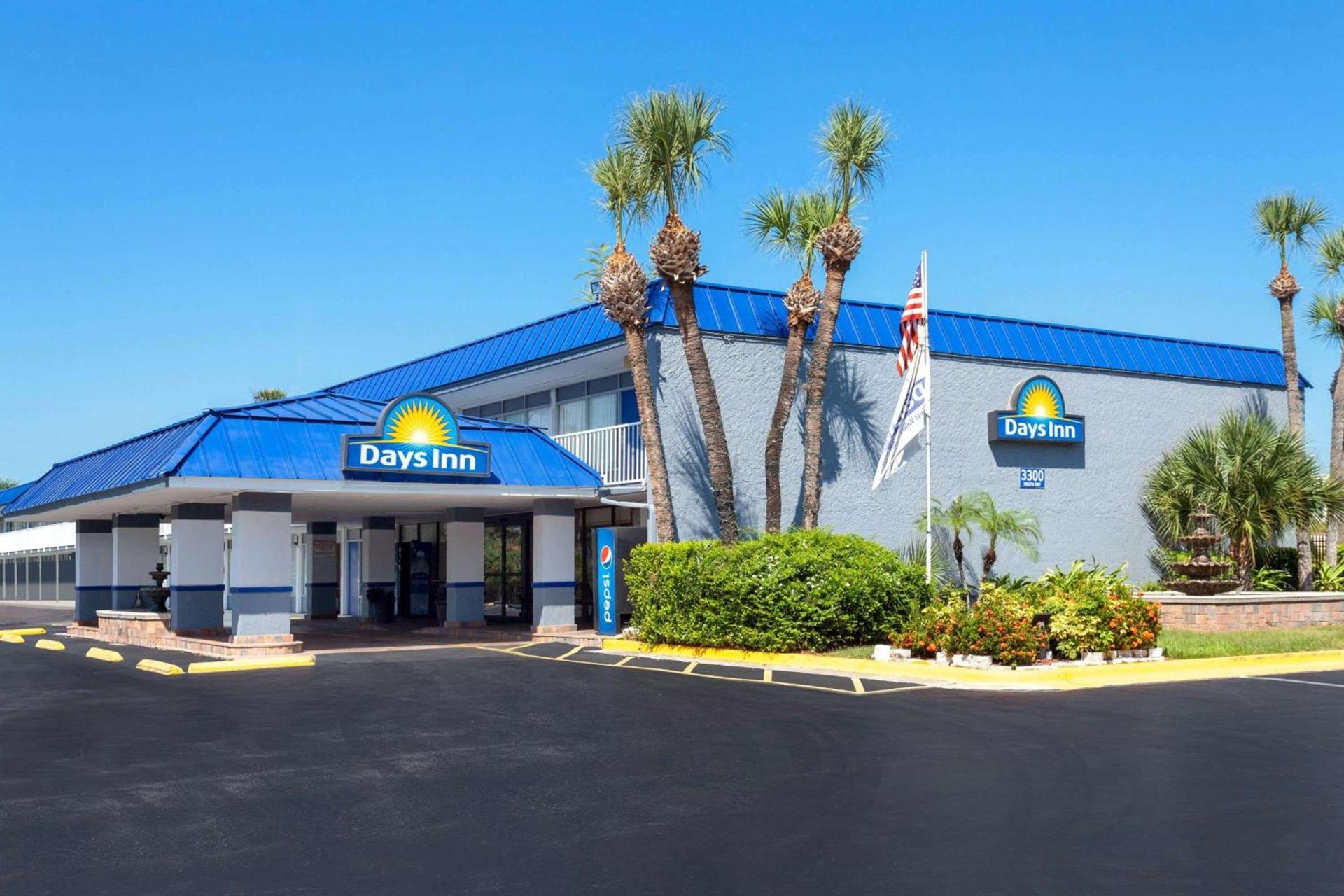 Days Inn by Wyndham Orlando Downtown photo 1