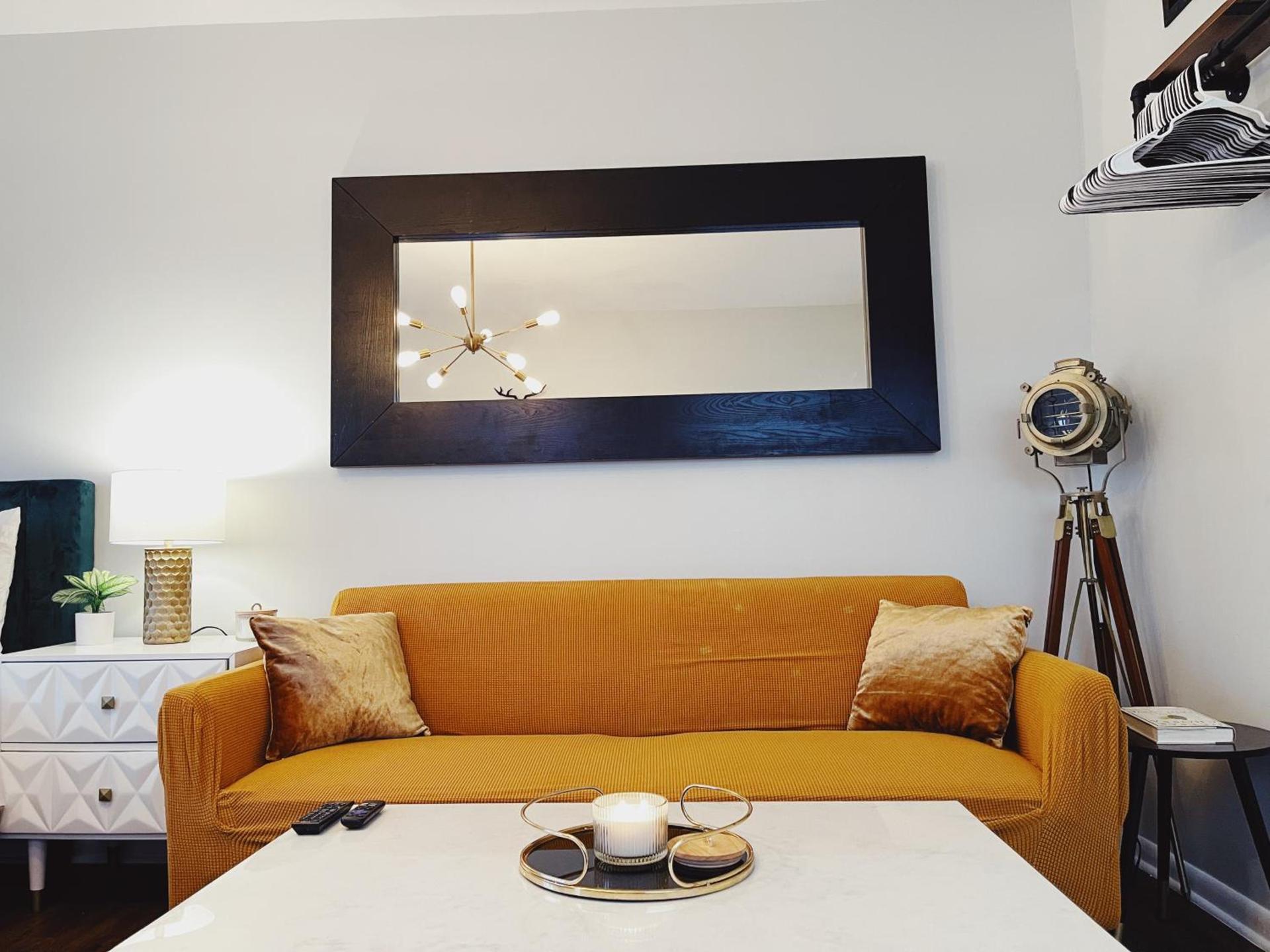 Nine20 Collins Apartments by Lowkl photo 49