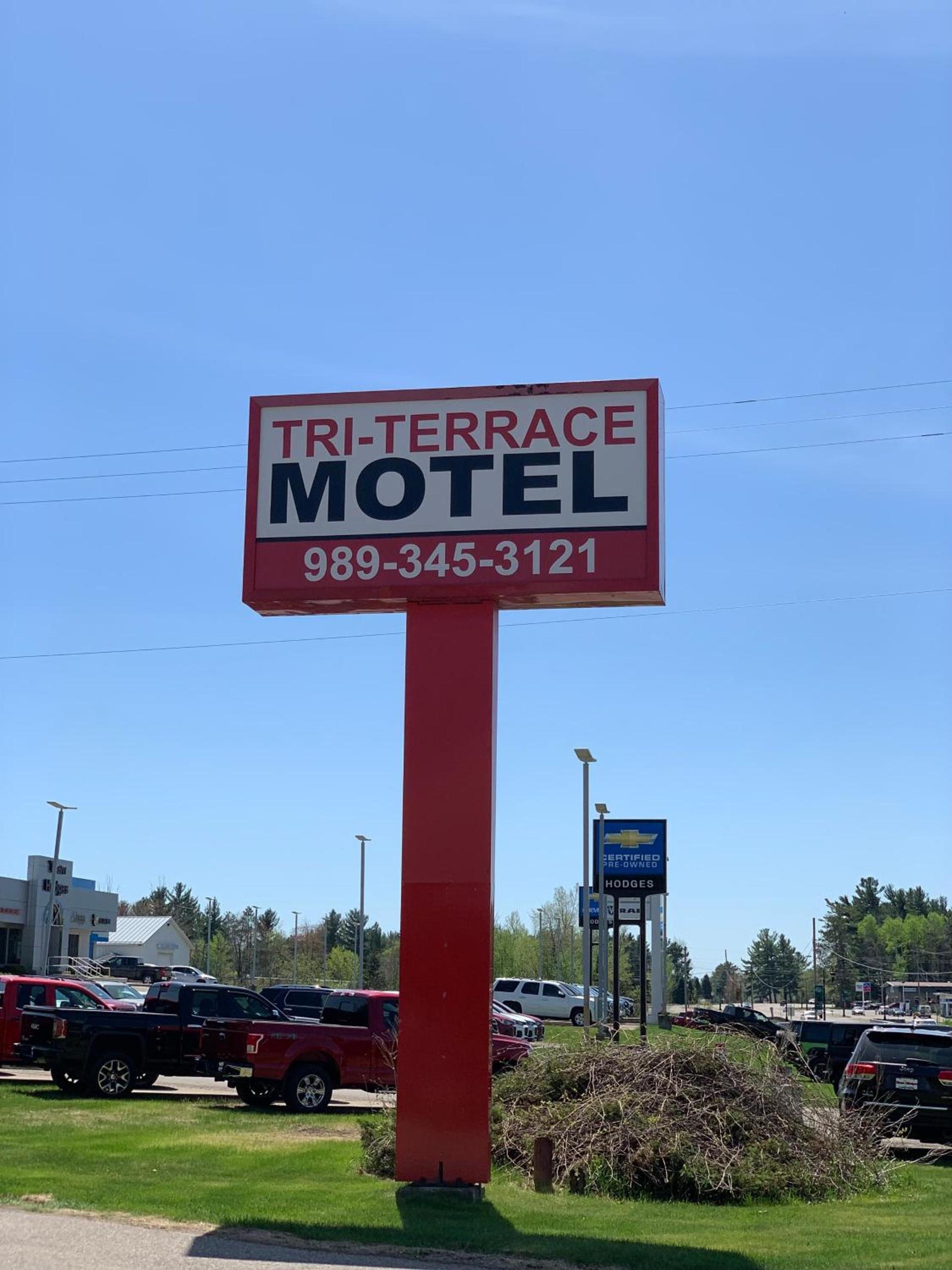 Tri Terrace Motel photo 7