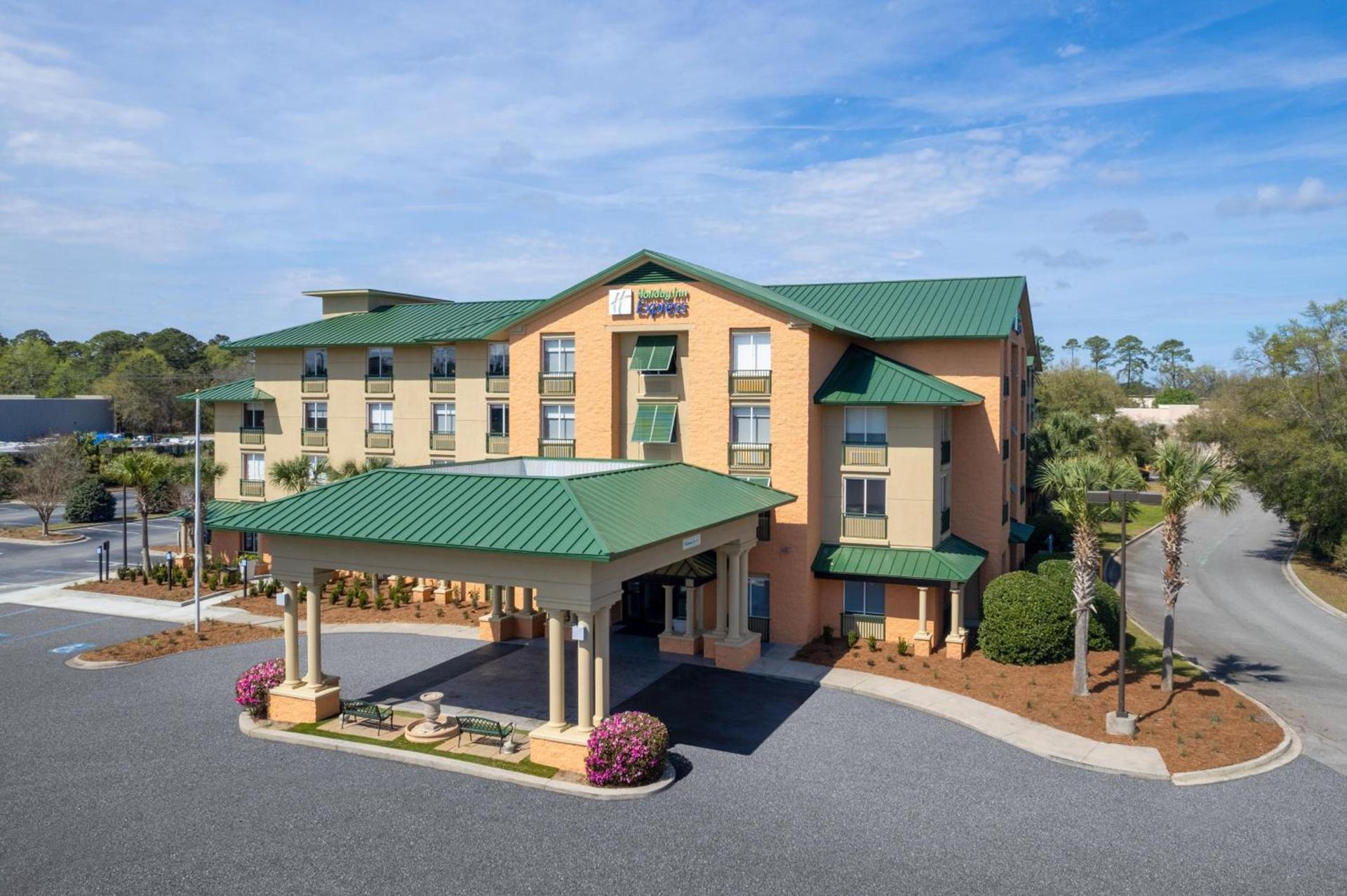 Holiday Inn Express Hotel & Suites Bluffton at Hilton Head Area by IHG photo 20