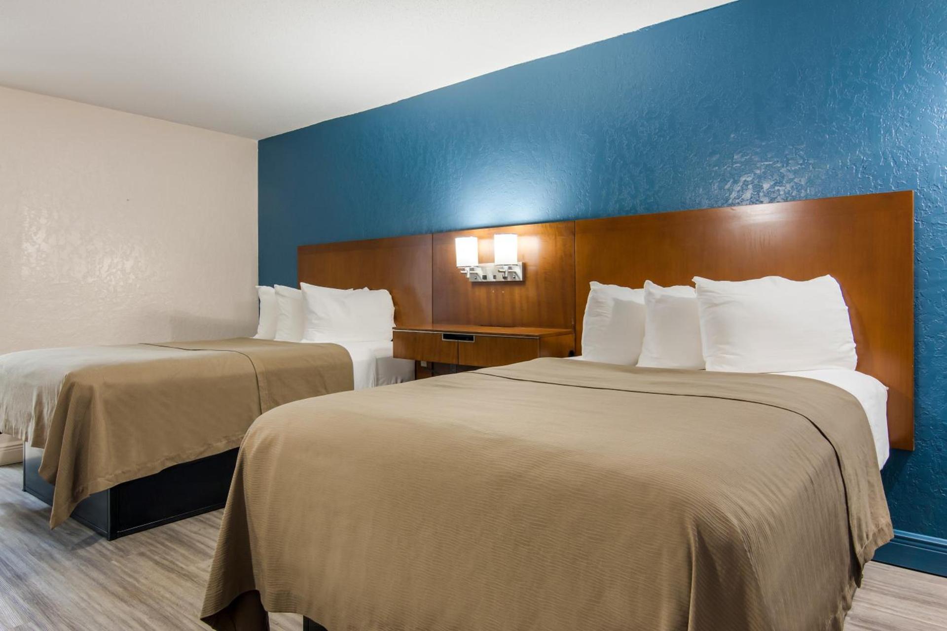 Rodeway Inn Broken Bow-Hochatown photo 44