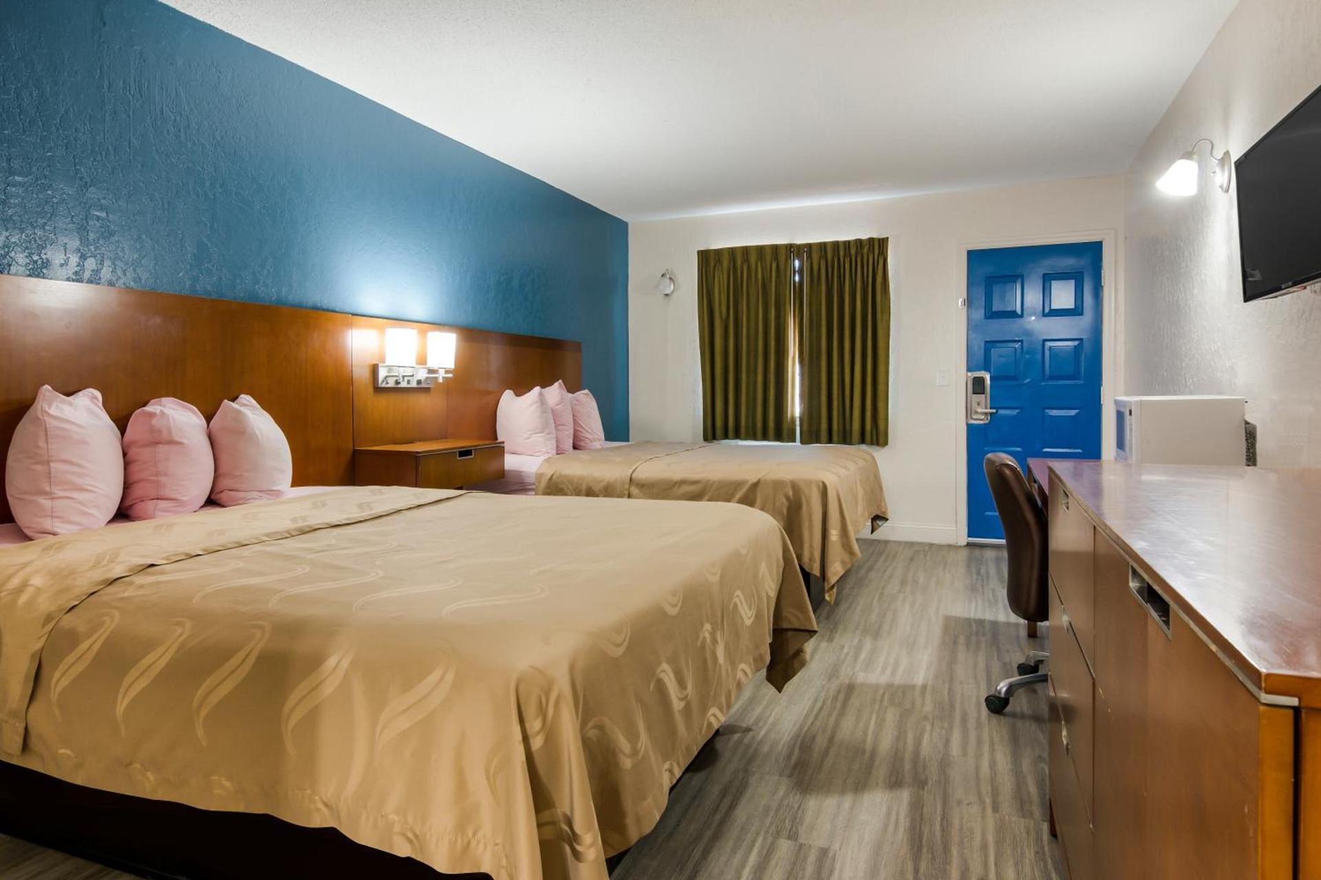 Rodeway Inn Broken Bow-Hochatown photo 51