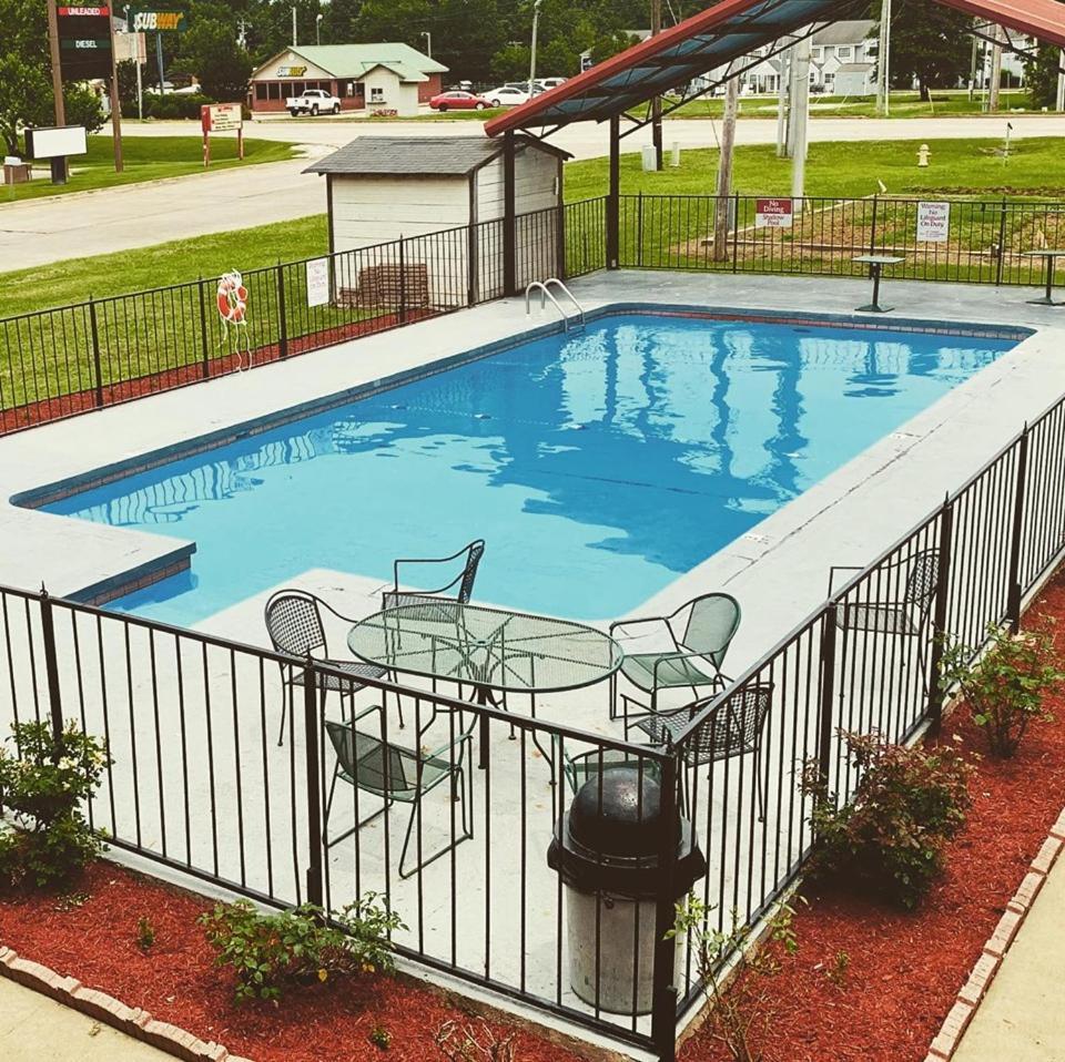 Rodeway Inn Broken Bow-Hochatown photo 65