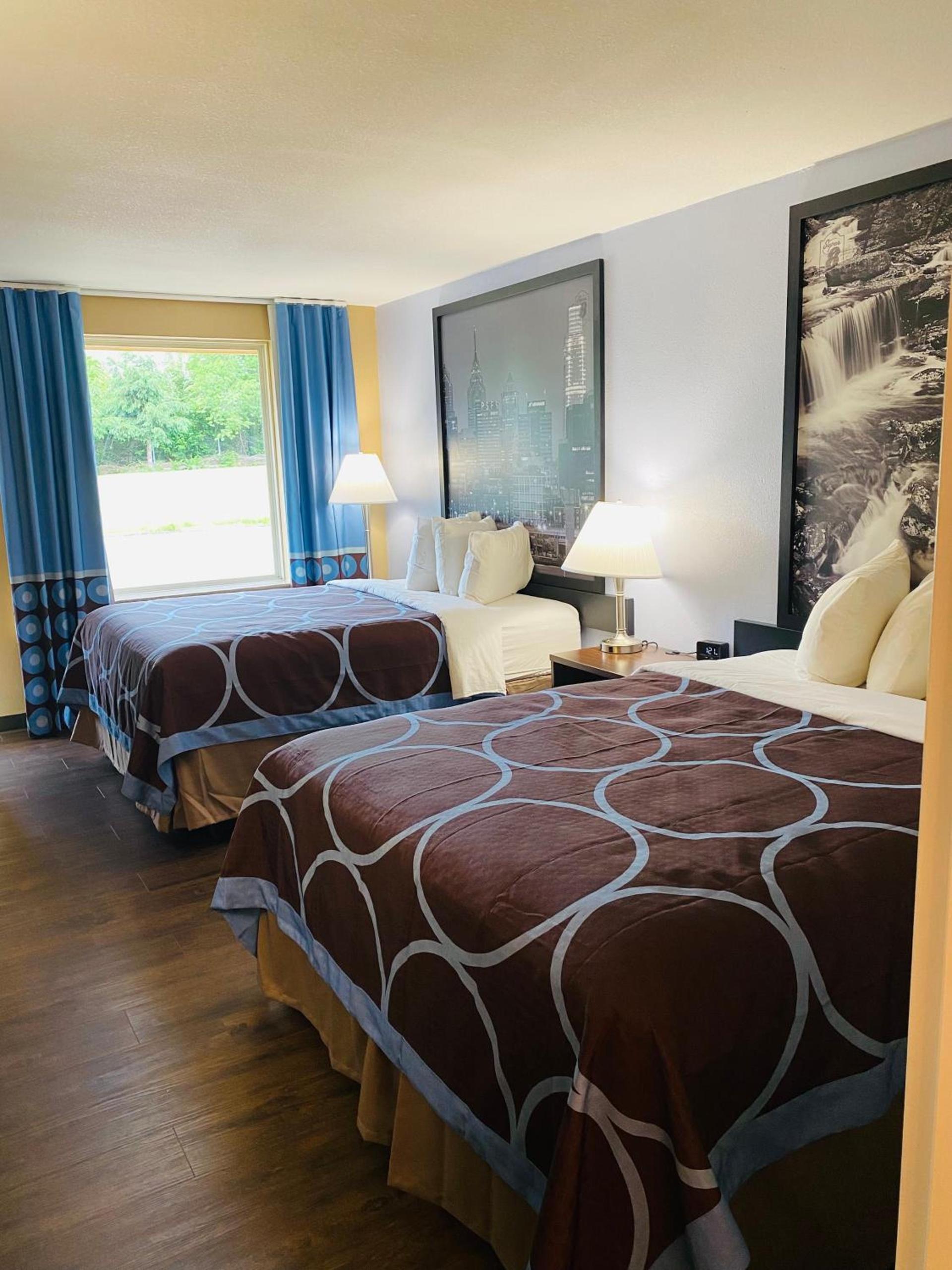 Super 8 by Wyndham Danville photo 22