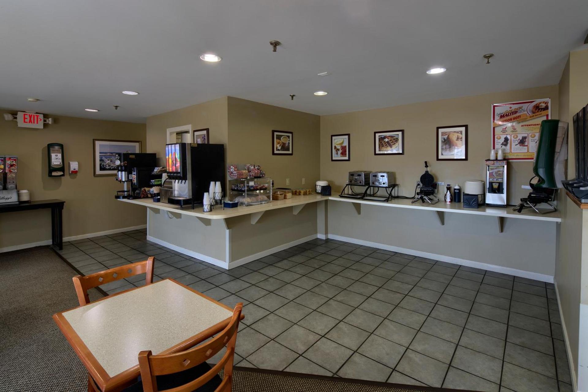 Country Inn at the Mall photo 8