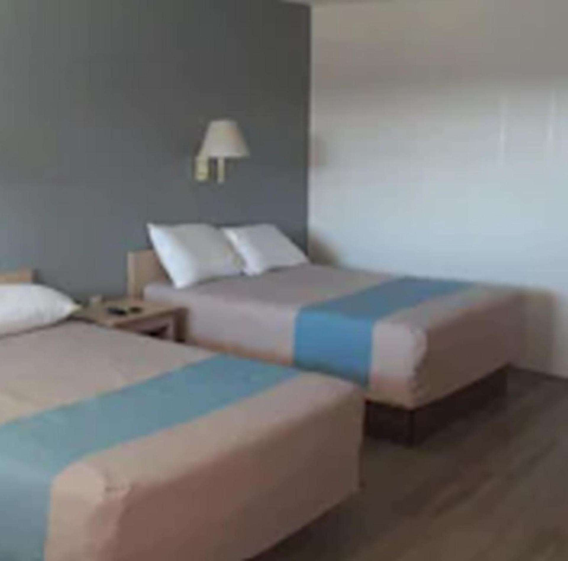 Sands Motel photo 20