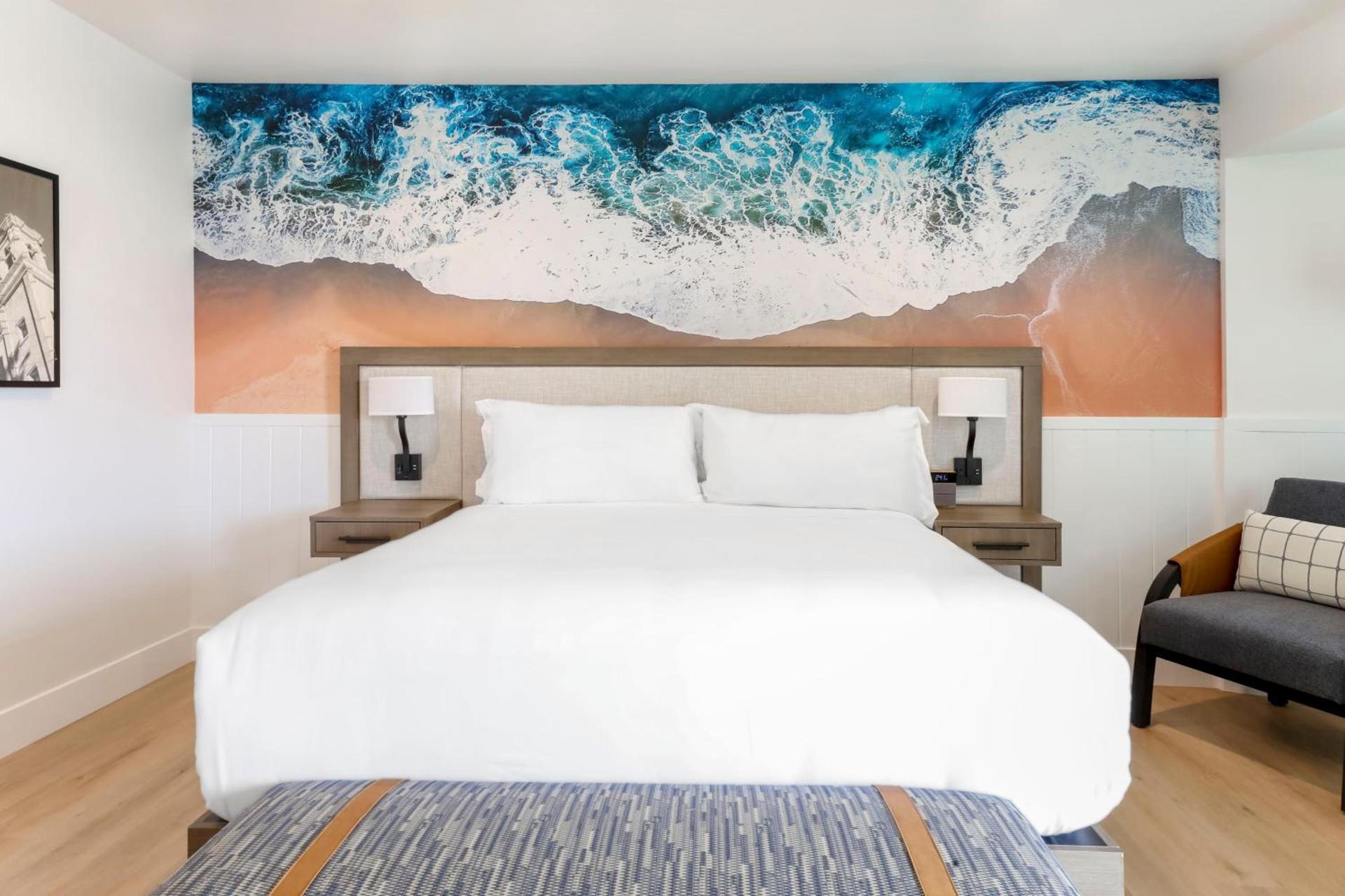 Del Mar Beach Hotel photo 52