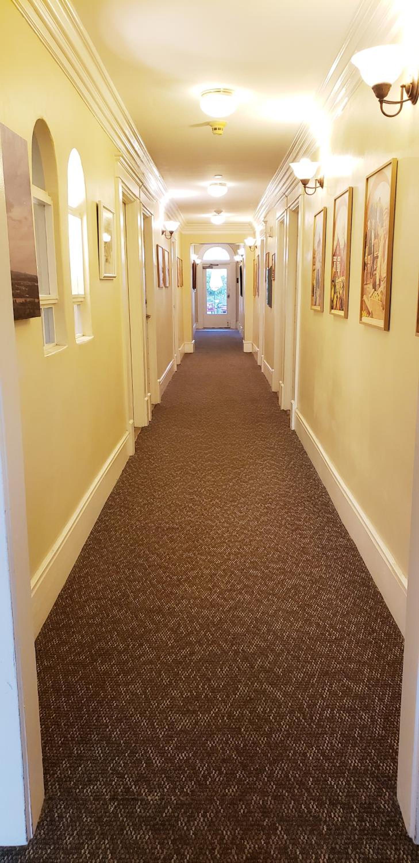 Santa Paula Inn photo 16