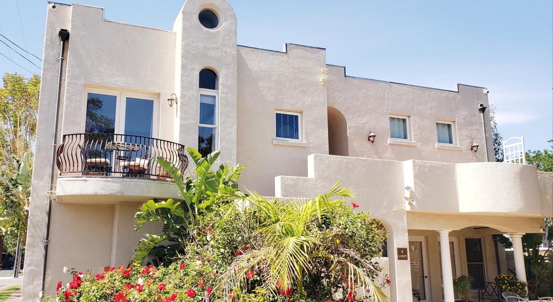Santa Paula Inn photo 34