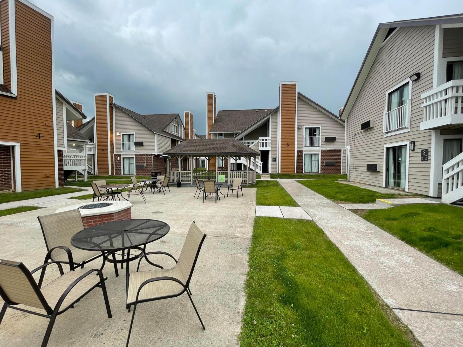 Best Western Fishkill Inn & Suites photo 34