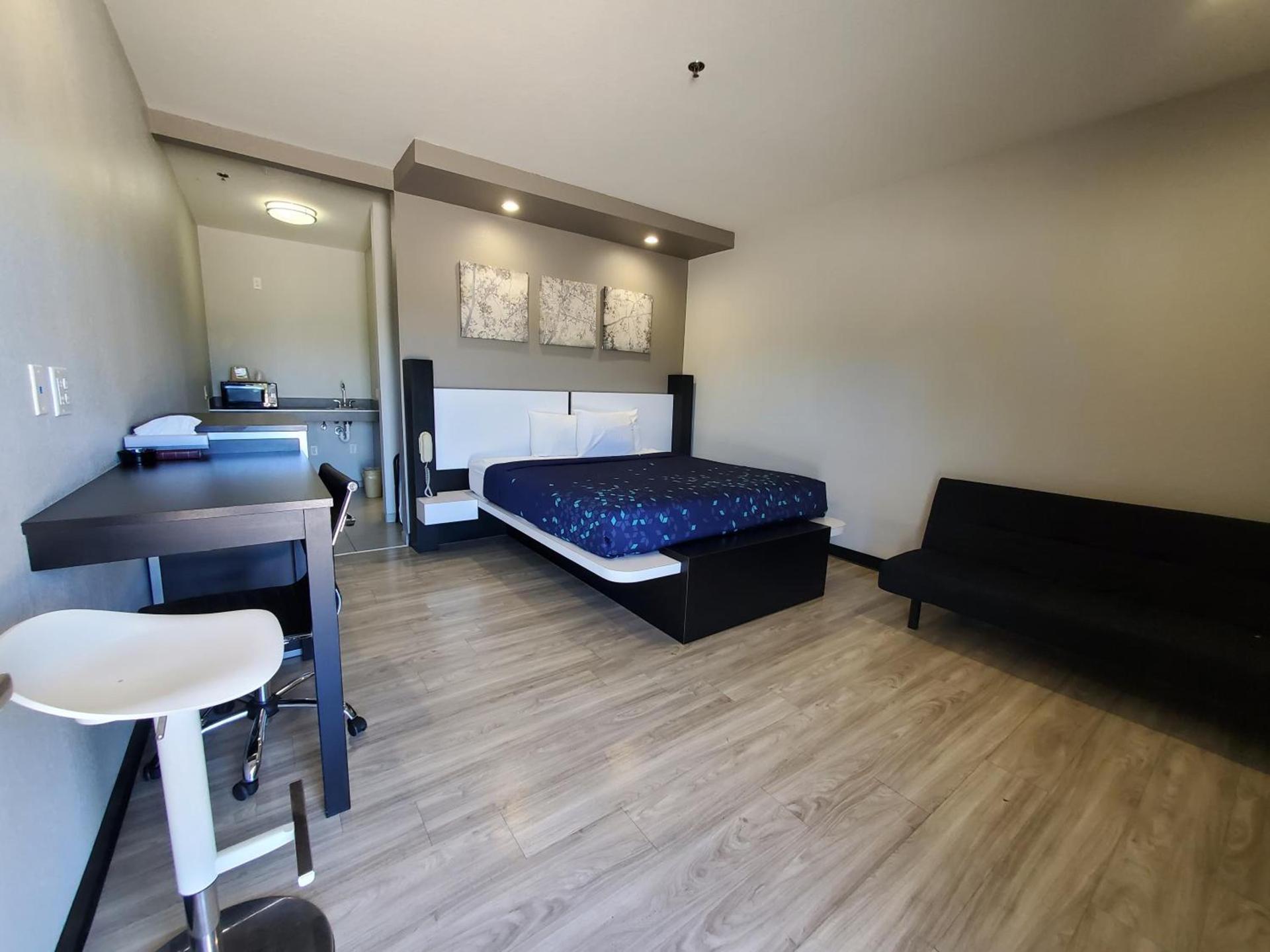 Crystal Inn photo 9