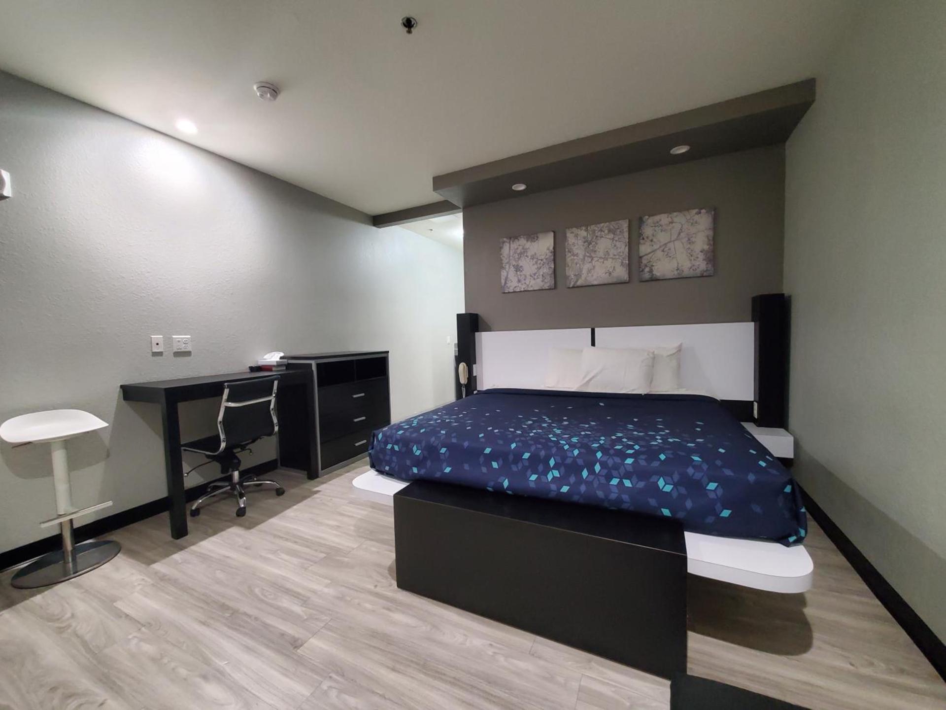 Crystal Inn photo 8