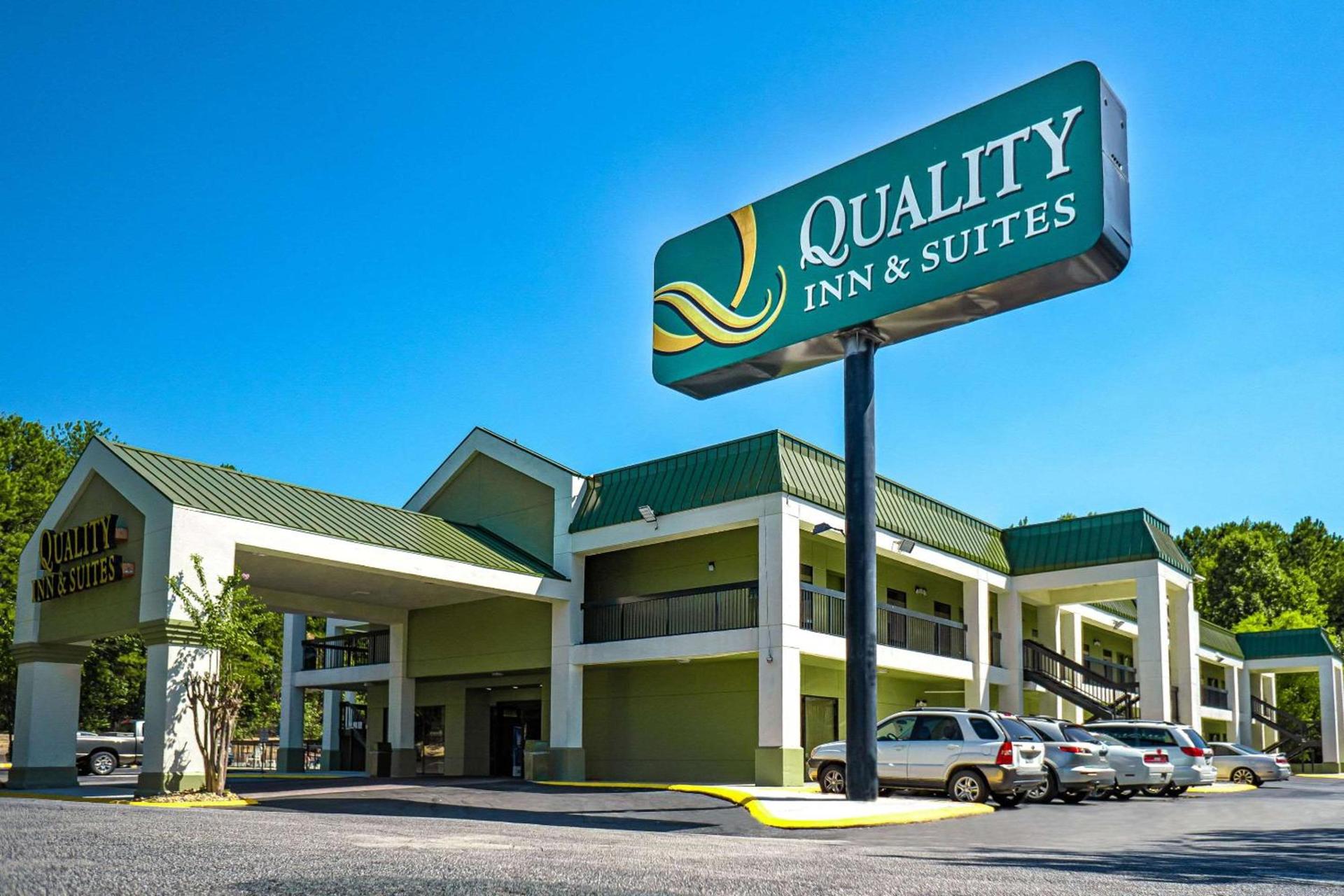 Quality Inn & Suites near Six Flags - Austell photo 2