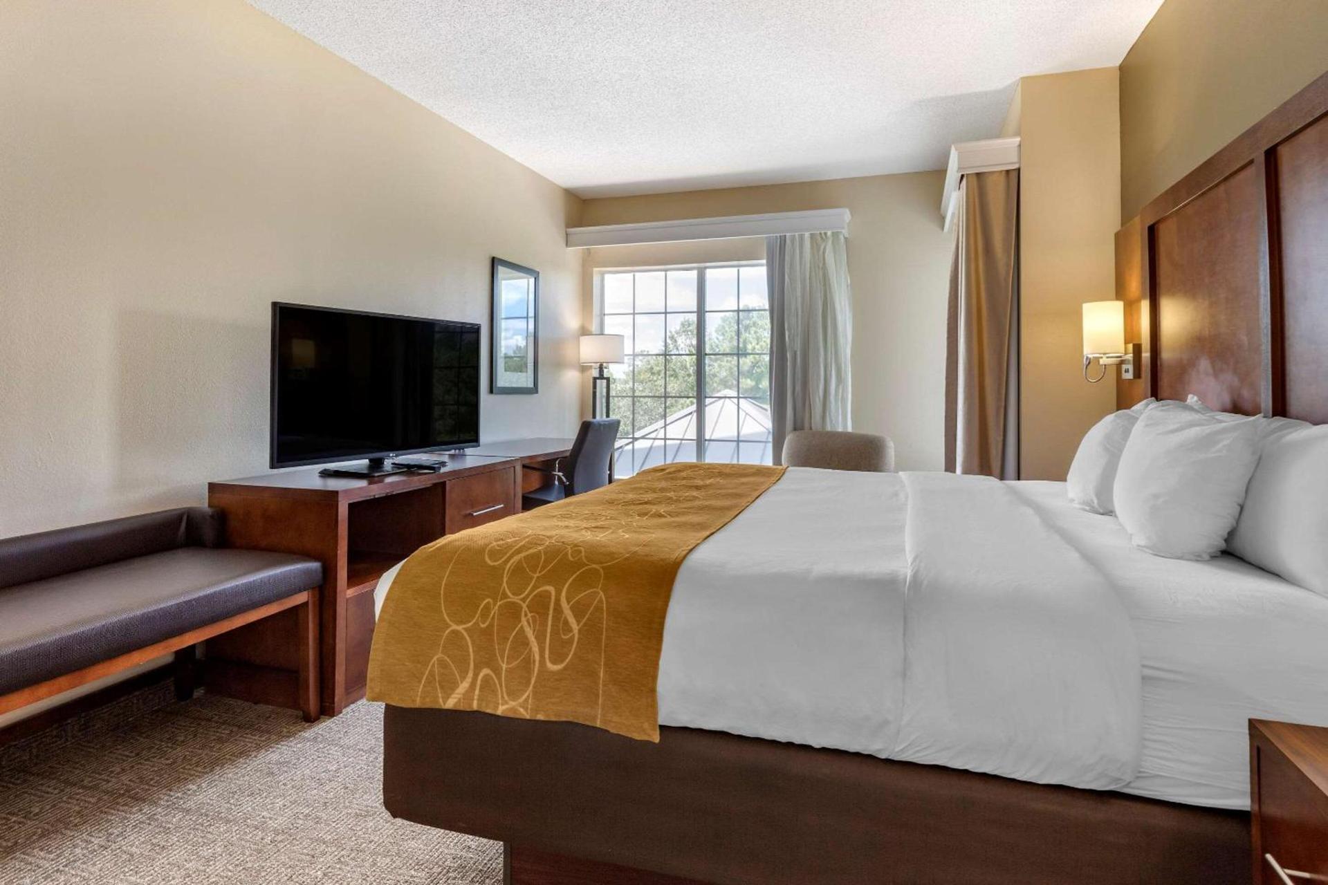 Comfort Suites Myrtle Beach Central photo 13