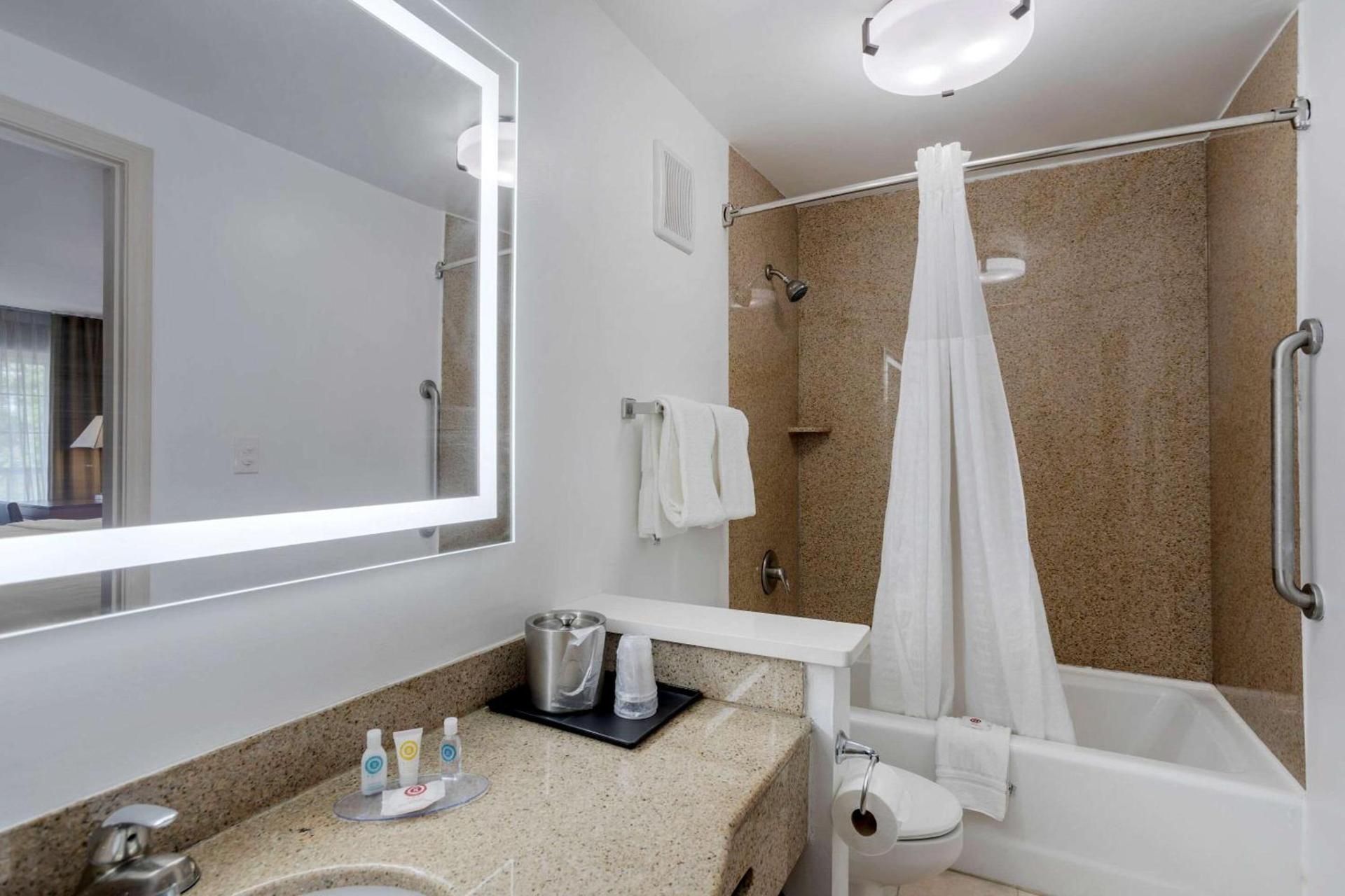 Comfort Inn Downtown Nashville - Music City Center photo 16