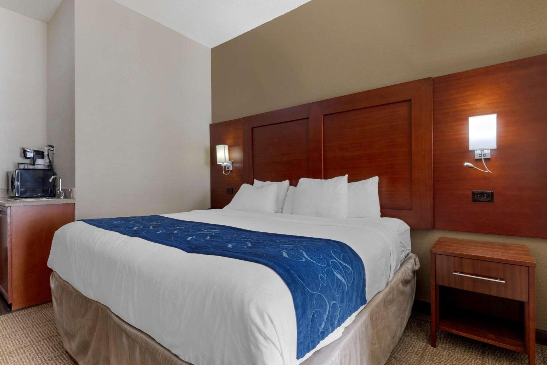 Comfort Suites Gainesville photo 7