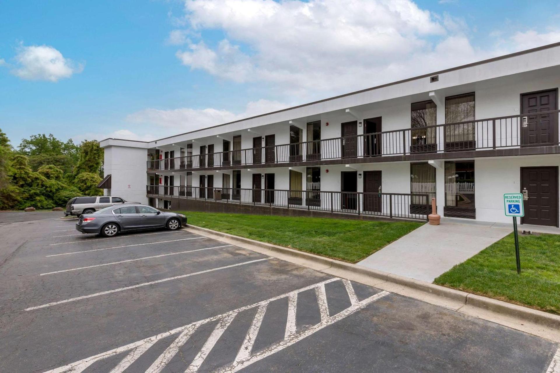 Quality Inn - Roxboro South photo 14
