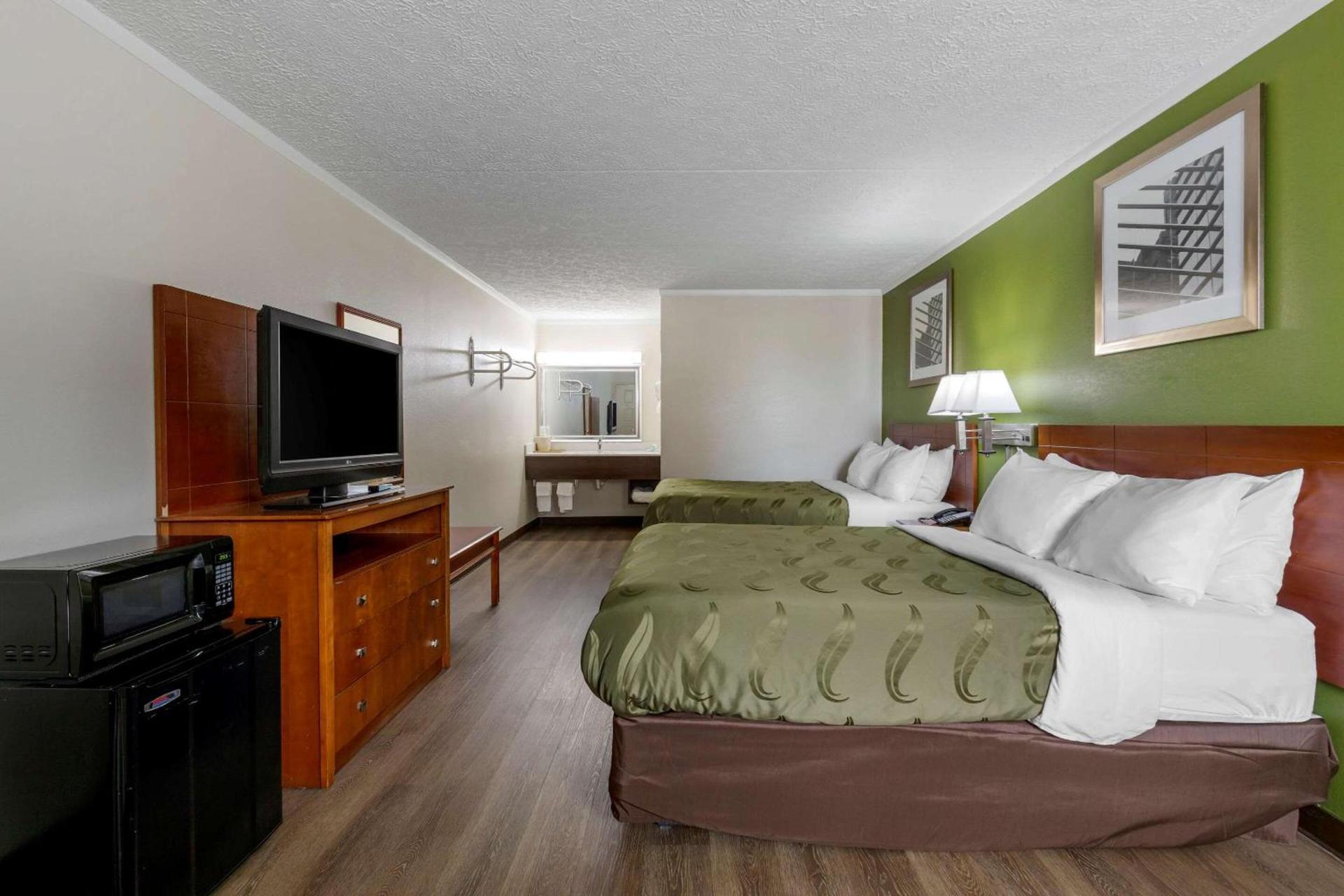 Quality Inn - Roxboro South photo 6
