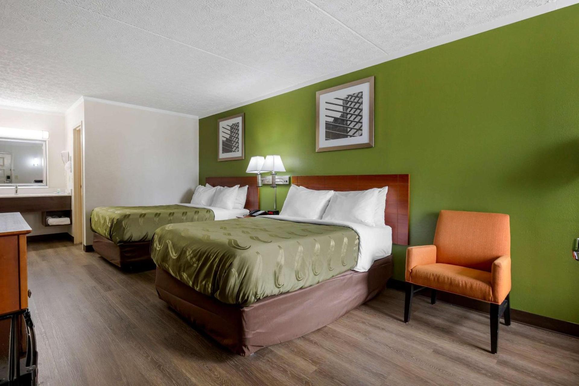 Quality Inn - Roxboro South photo 8
