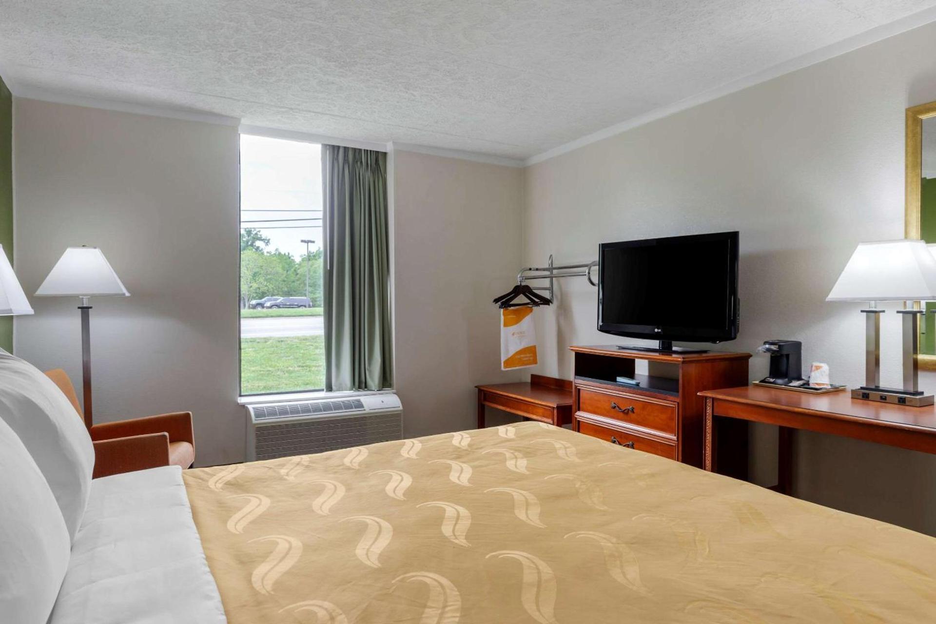 Quality Inn - Roxboro South photo 13
