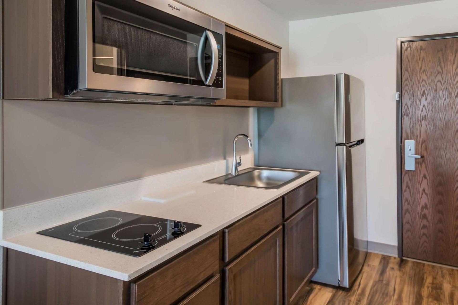 WoodSpring Suites Round Rock-Austin North photo 16