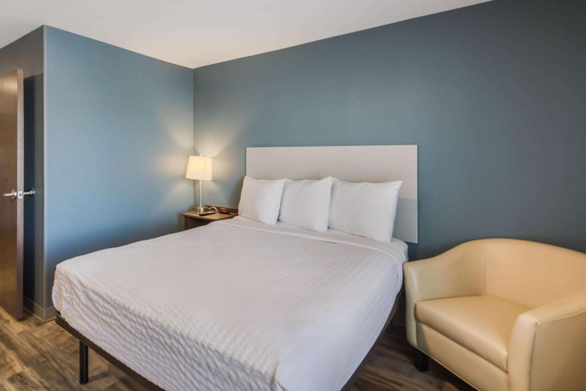WoodSpring Suites Round Rock-Austin North photo 17
