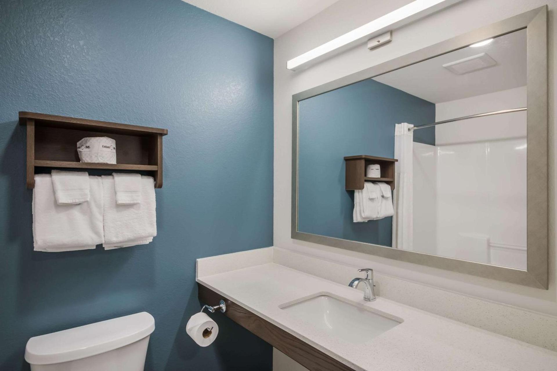 WoodSpring Suites Round Rock-Austin North photo 19