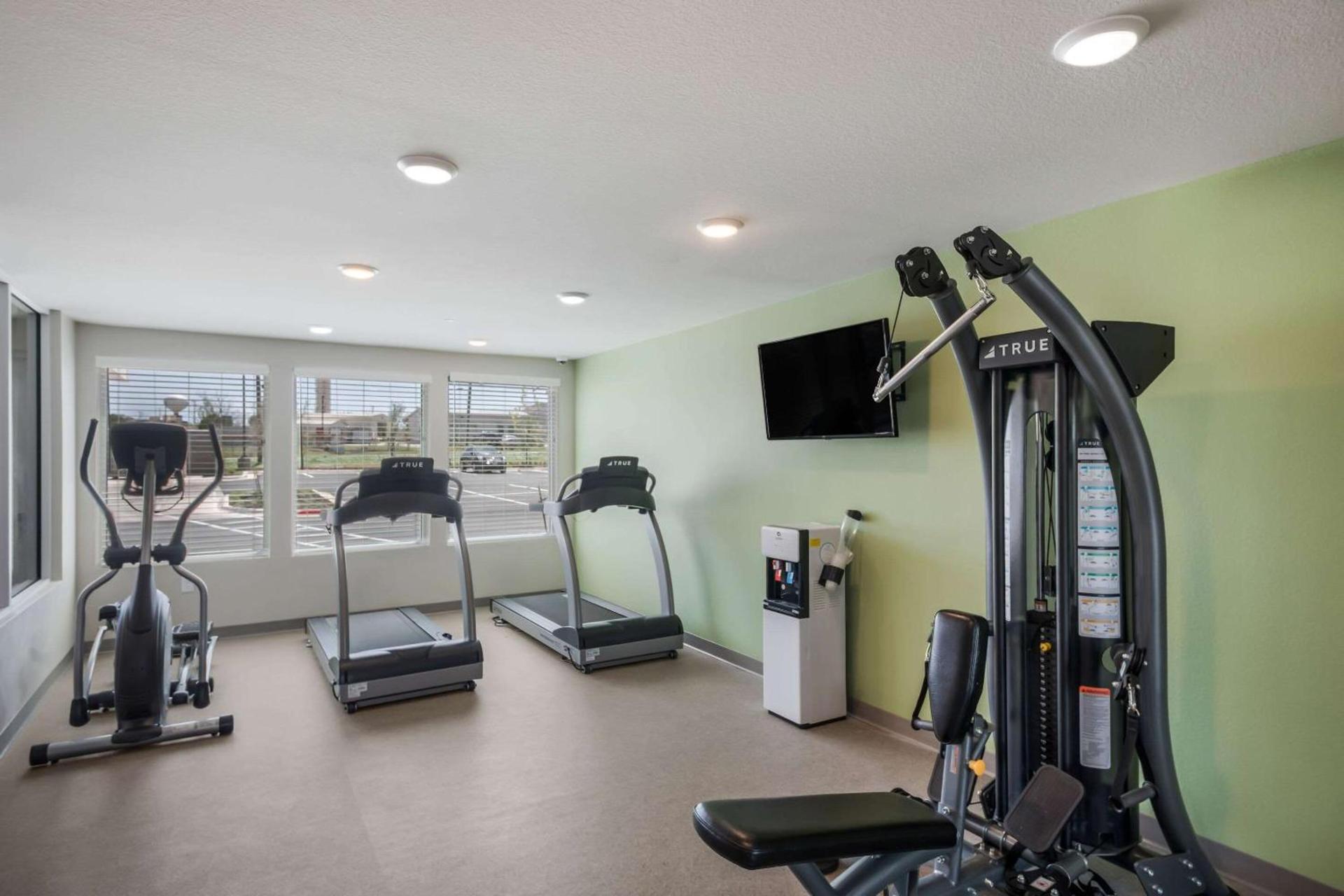 WoodSpring Suites Round Rock-Austin North photo 25
