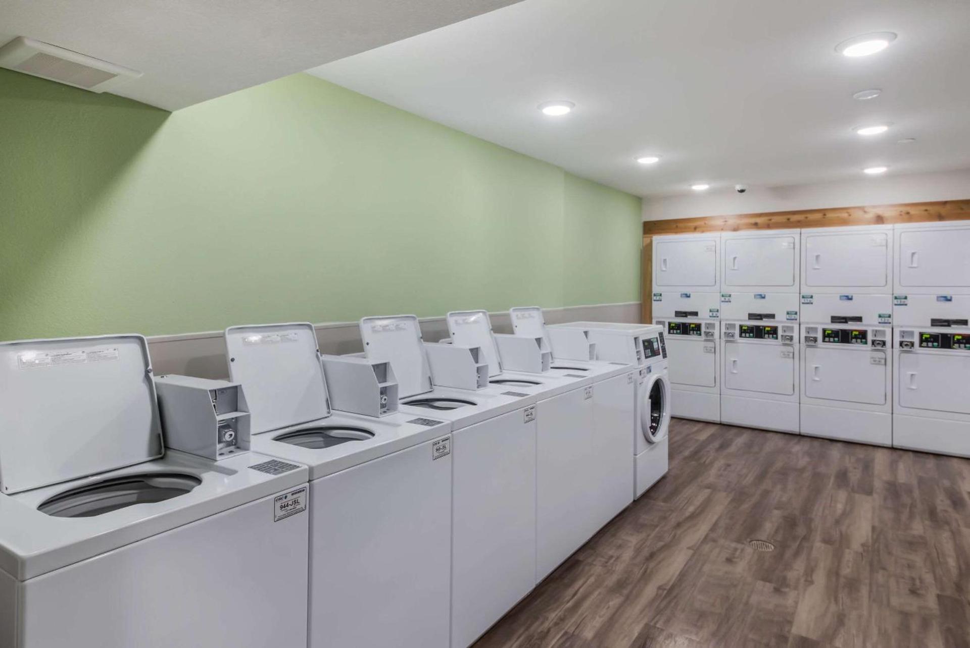 WoodSpring Suites Round Rock-Austin North photo 26
