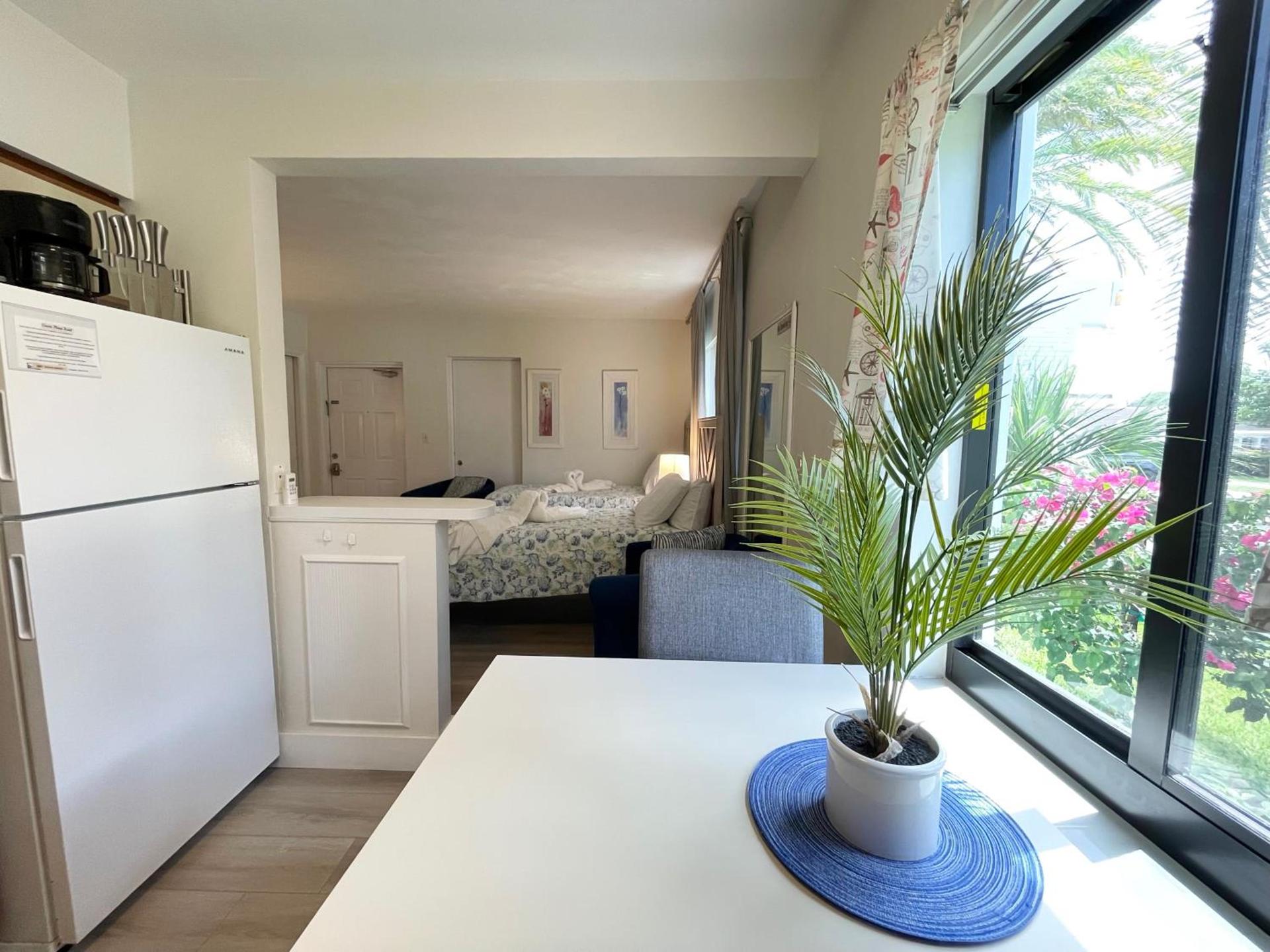 Tropic Isle Beach Resort photo 45