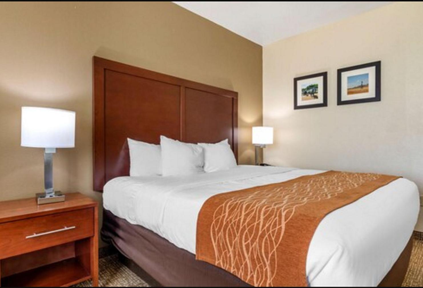 Comfort Inn Near UNT photo 32
