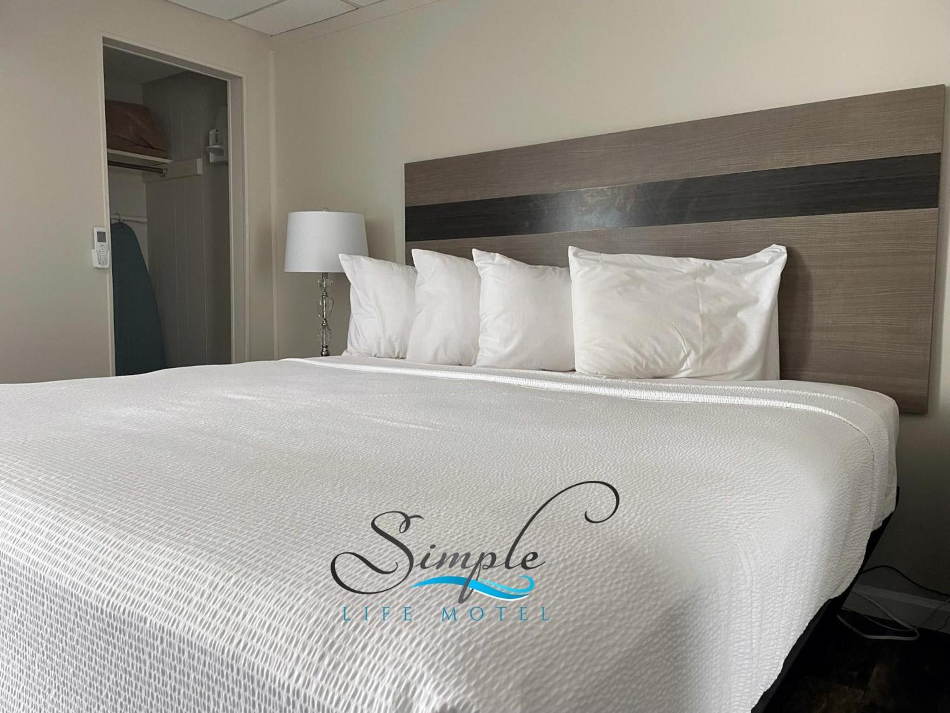 Simple Life Motel photo 22