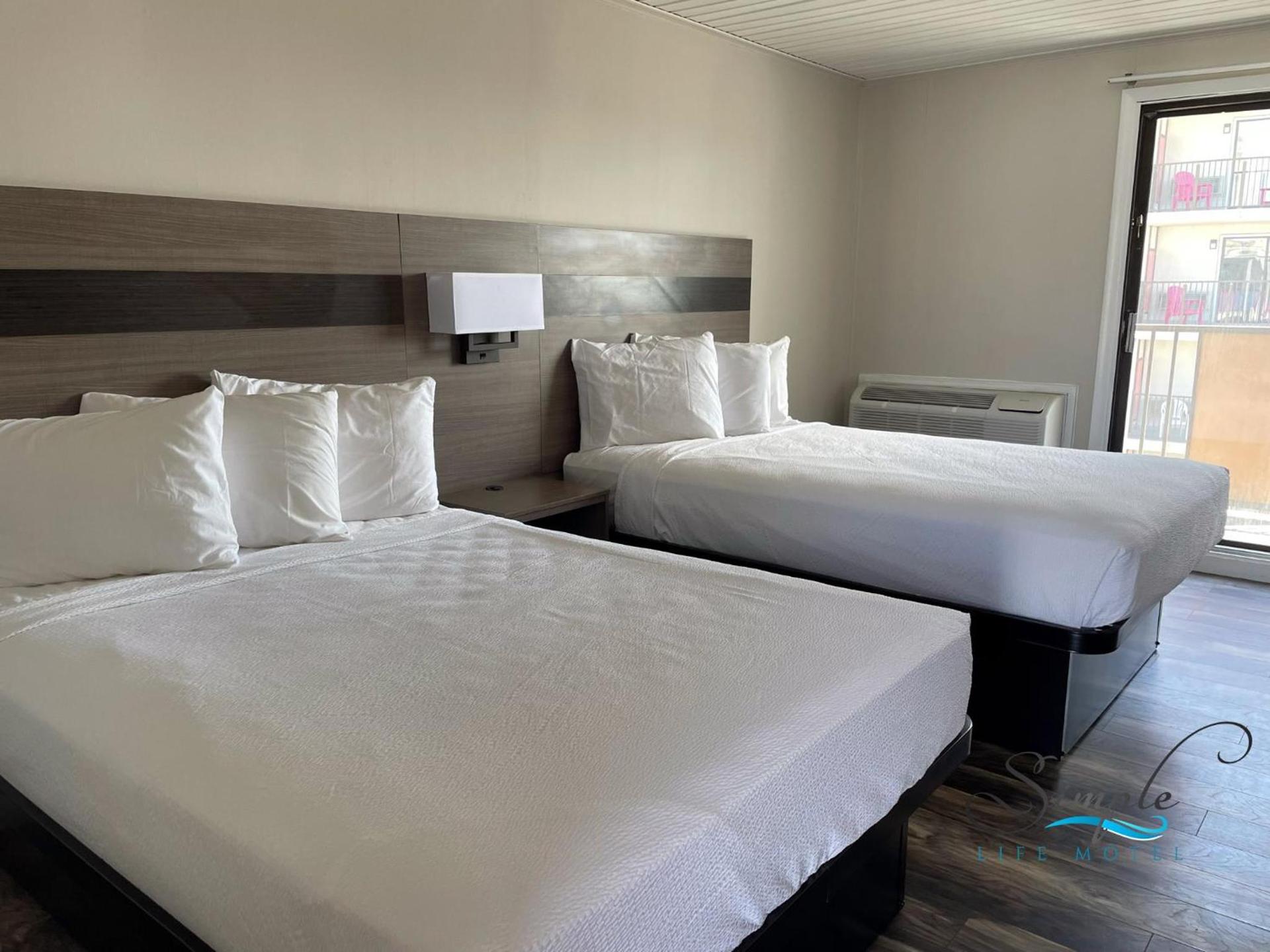 Simple Life Motel photo 34