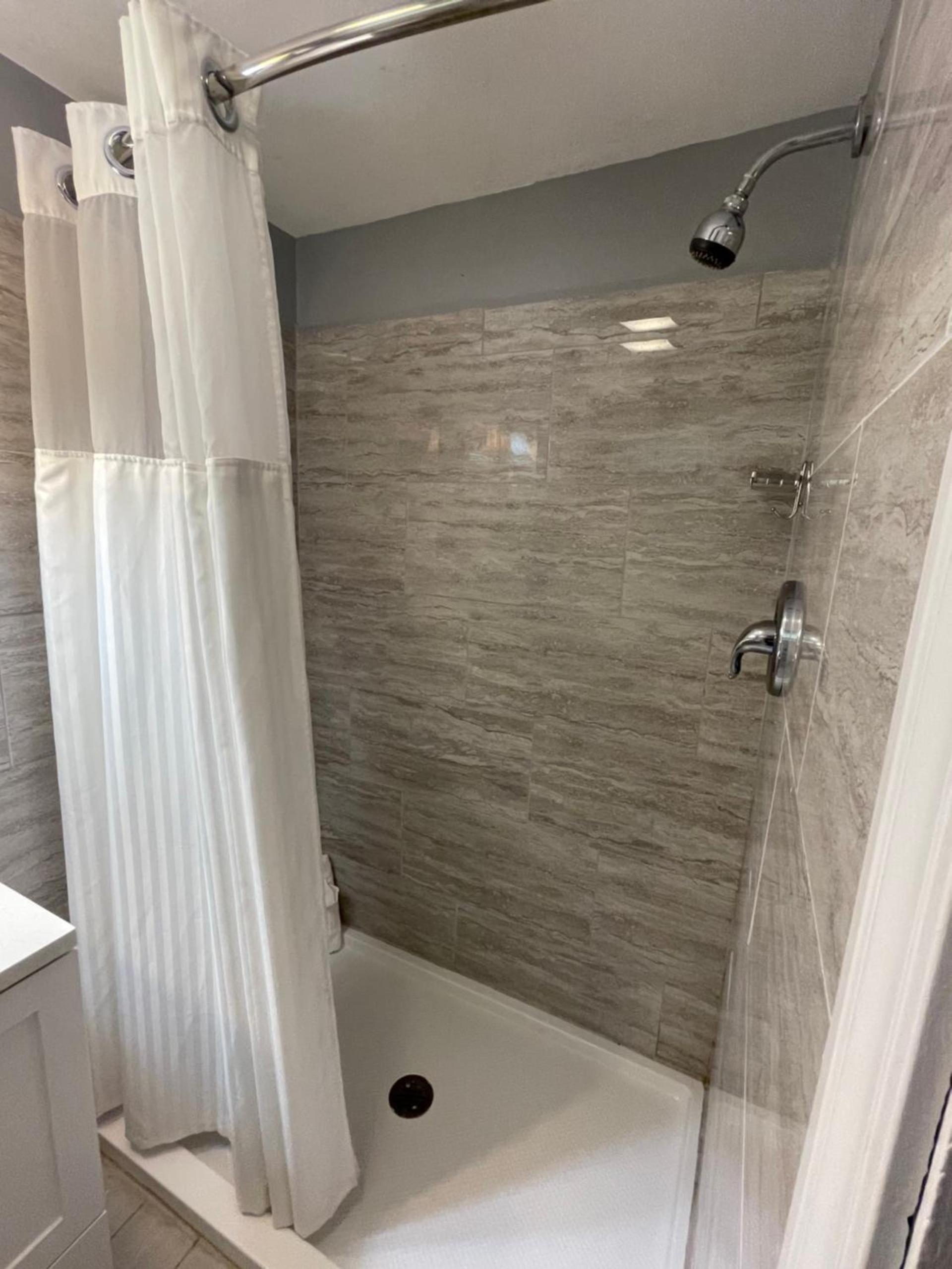 Aquastar Inn photo 25