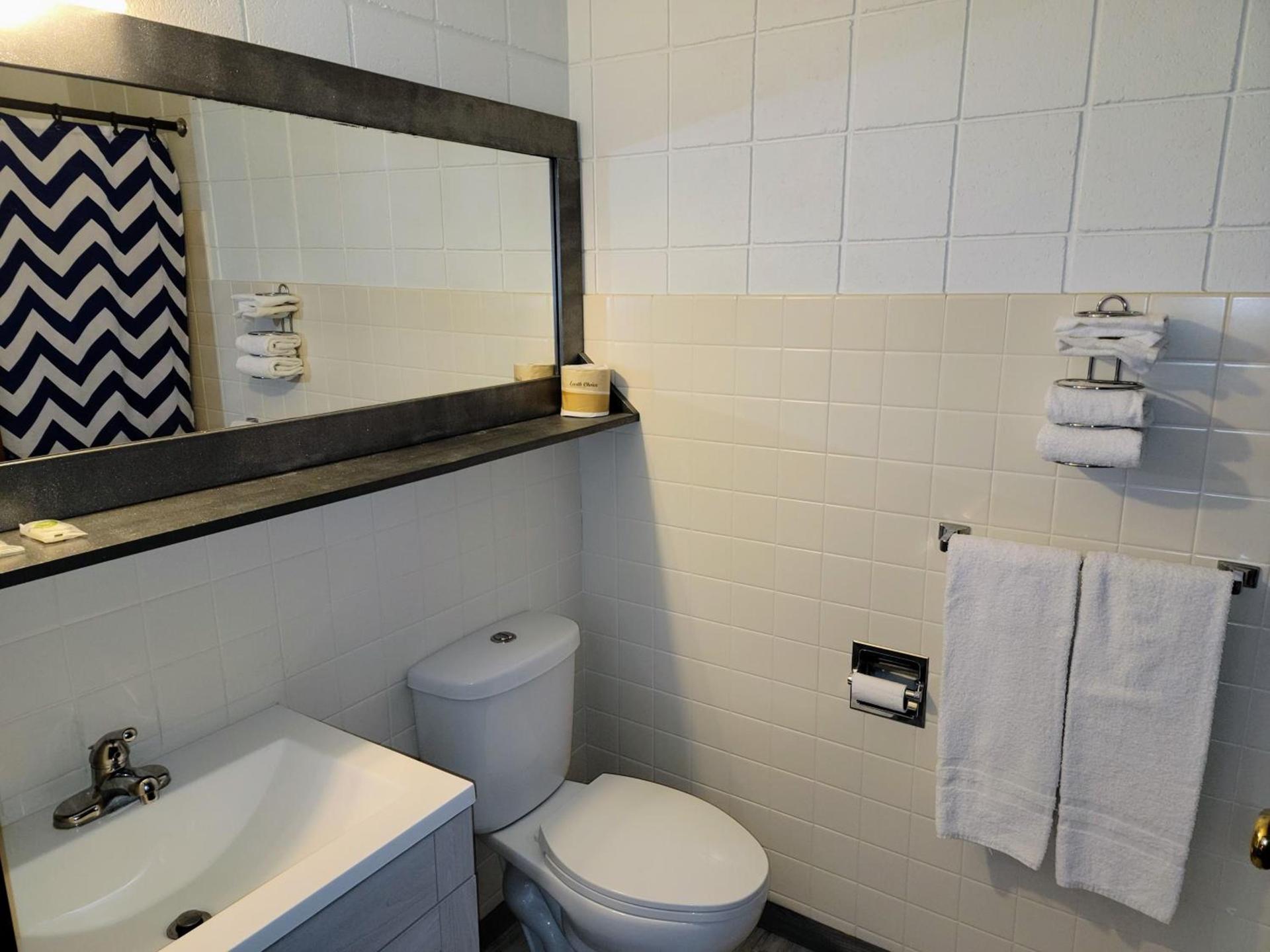 Skyview Motel - Prairie du Sac photo 35