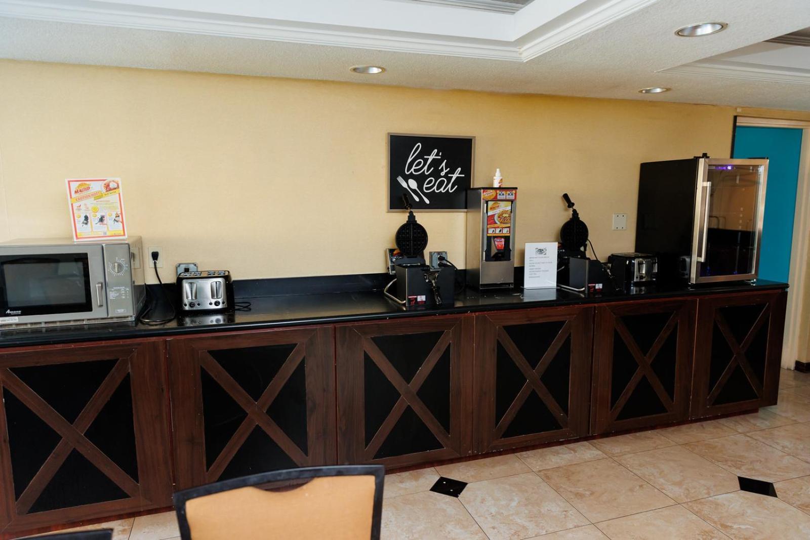 Garnet Inn & Suites, Orlando photo 96