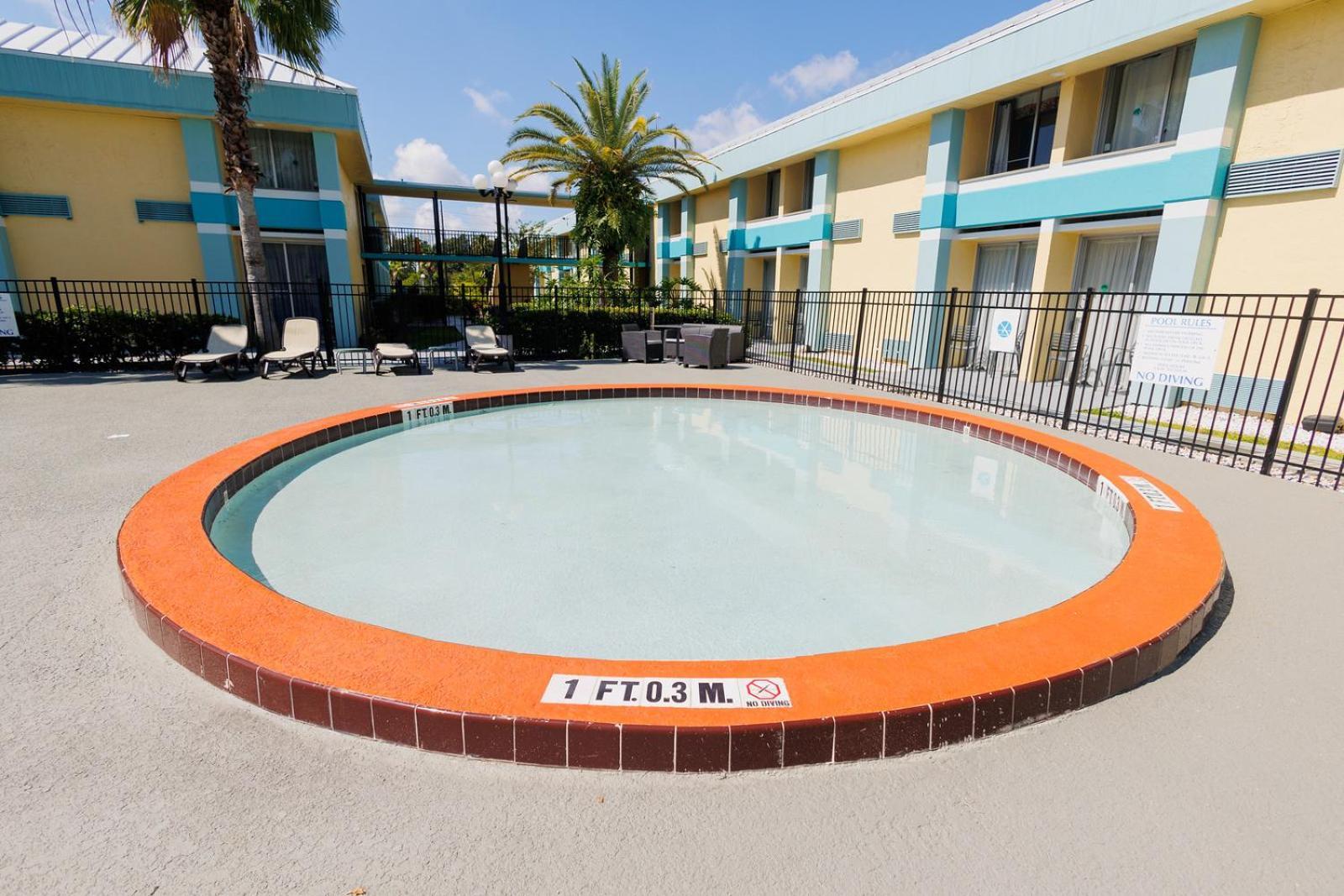 Garnet Inn & Suites, Orlando photo 10
