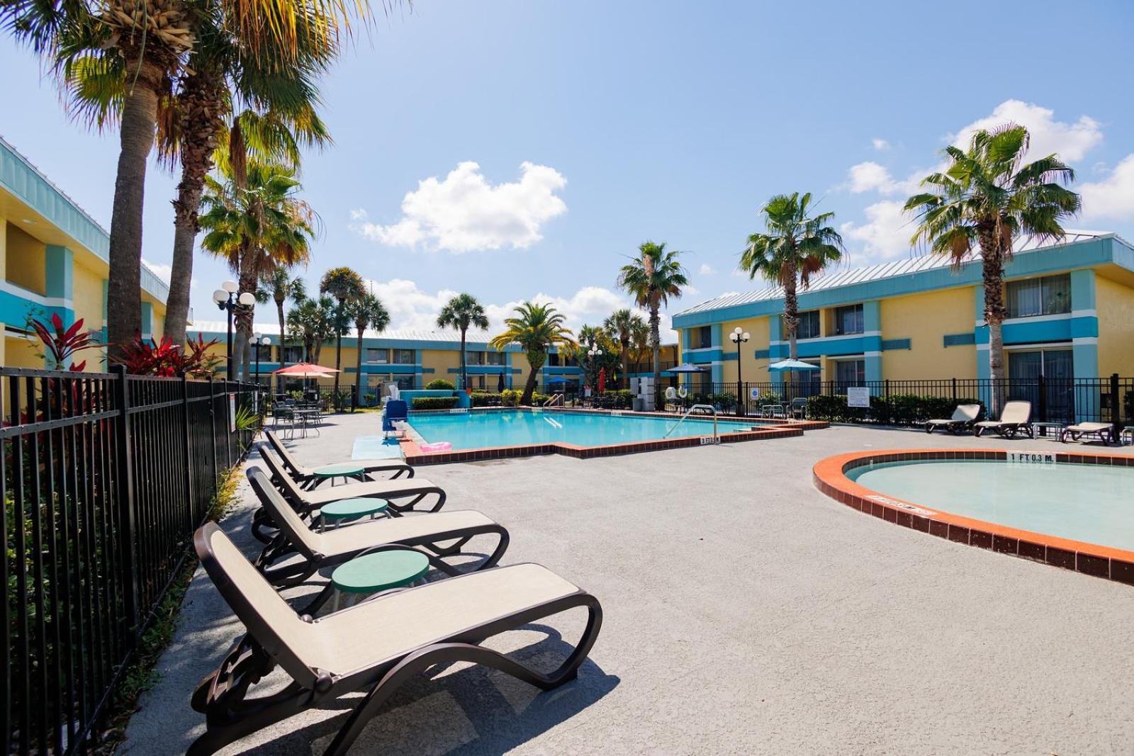 Garnet Inn & Suites, Orlando photo 28