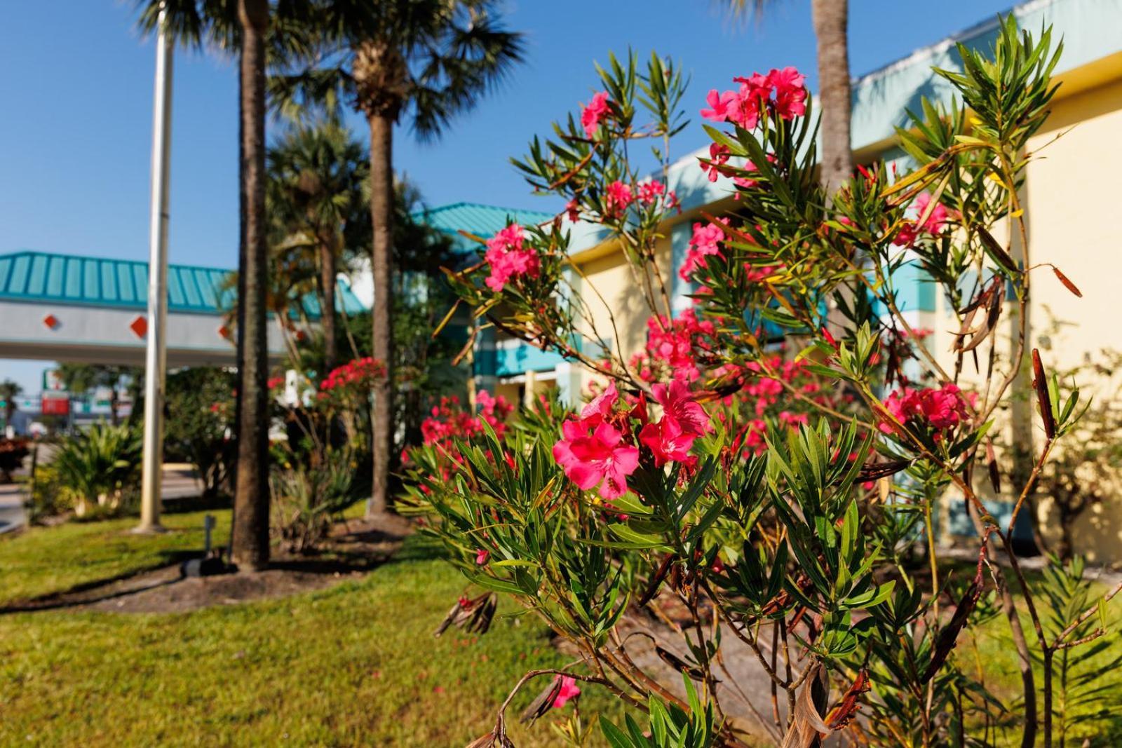 Garnet Inn & Suites, Orlando photo 26