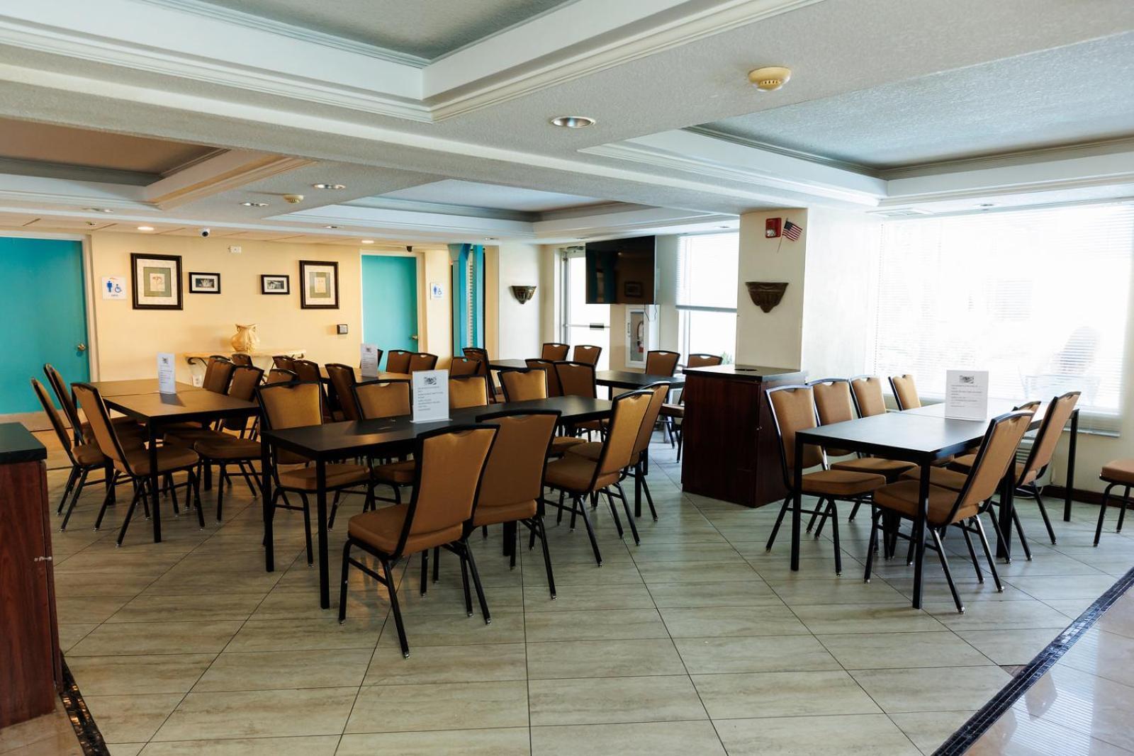 Garnet Inn & Suites, Orlando photo 60