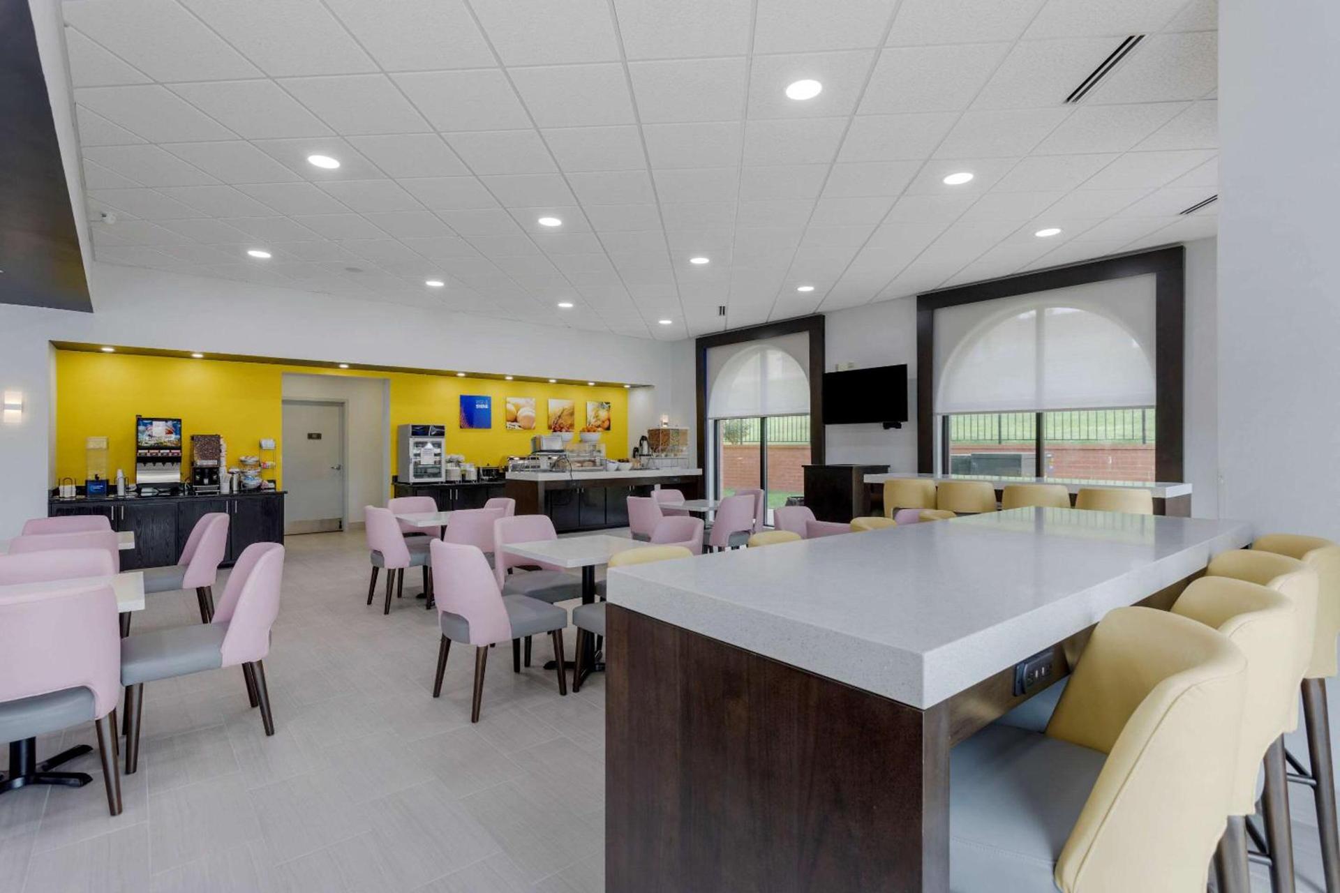 Comfort Suites Mt Juliet-Nashville Area photo 10